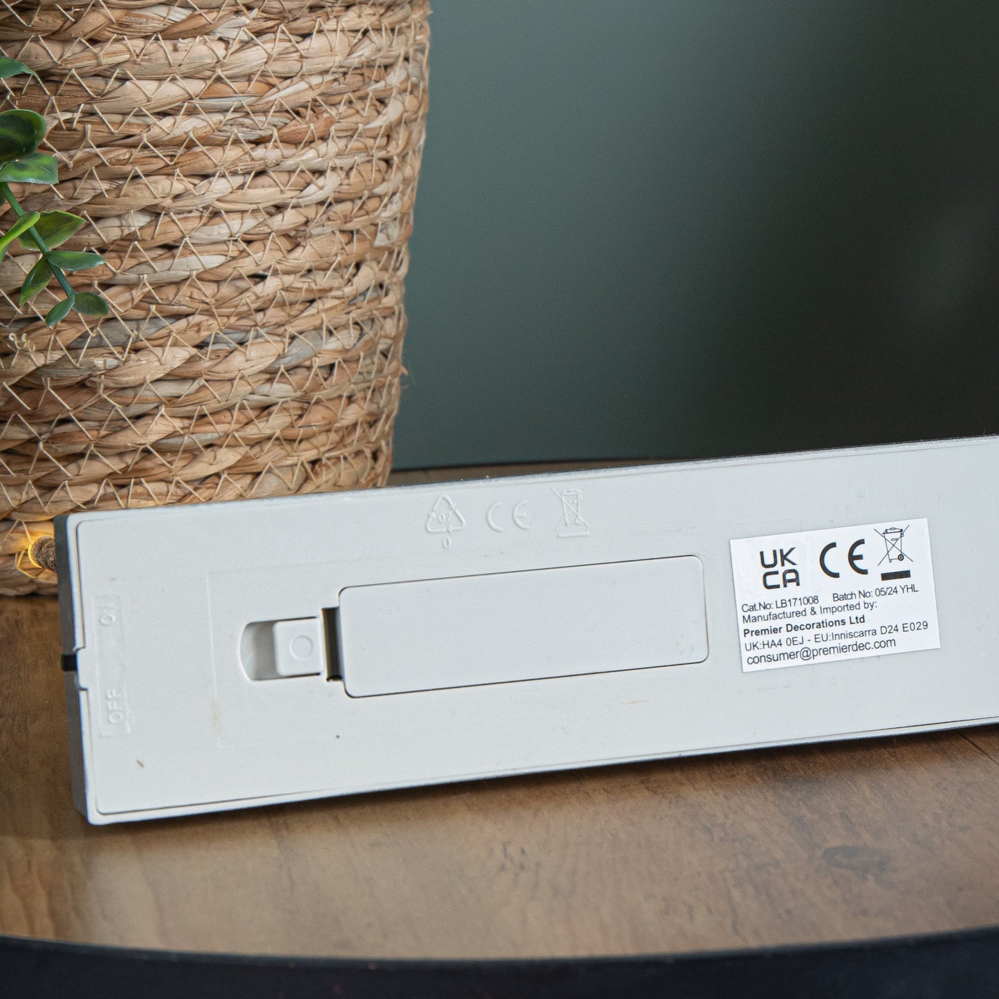 27cm Battery Powered Light up Christmas Candlebridge in Silver with 20 LEDs