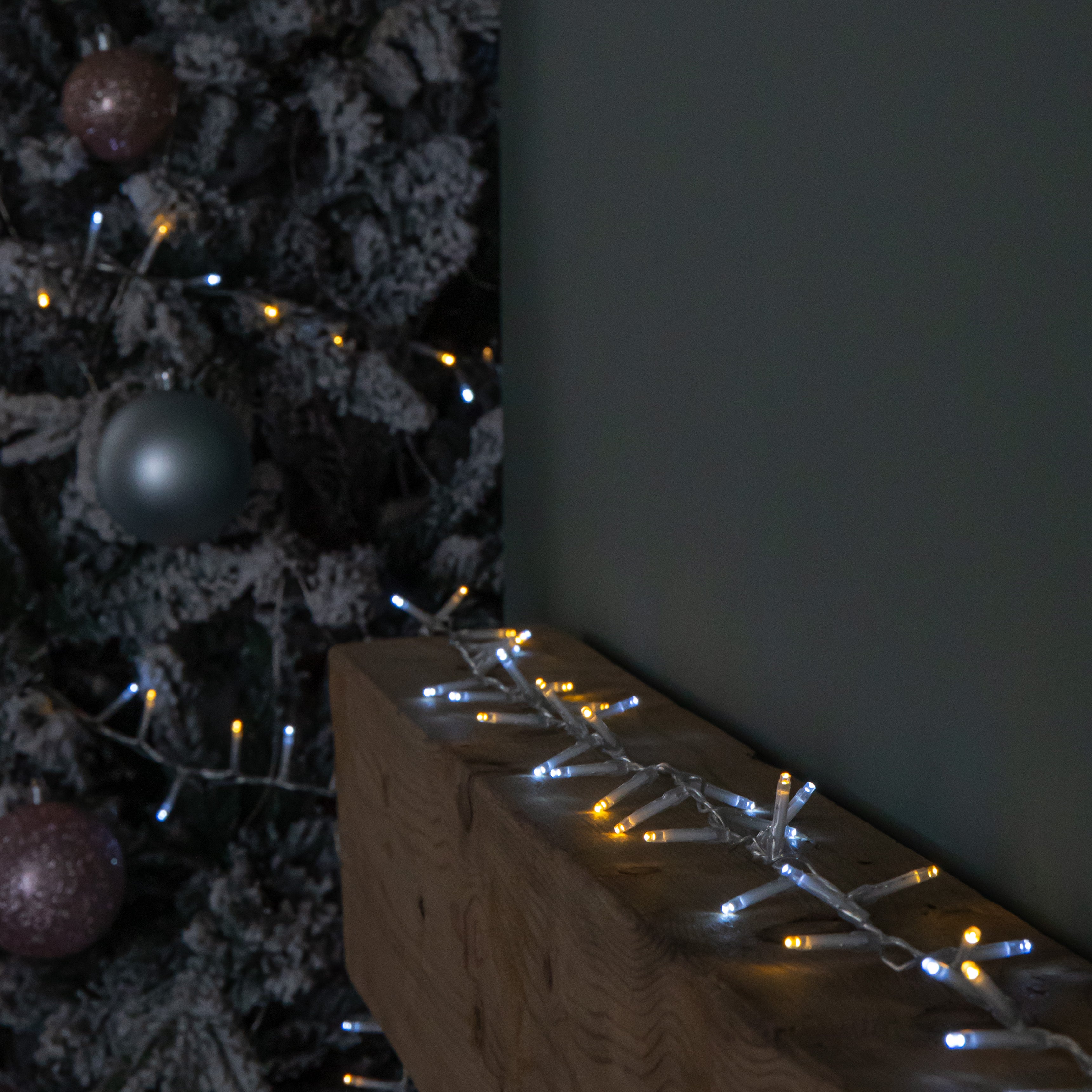 37.5m 1500 LED TreeBrights Christmas String Lights with Timer in White and Warm White on Clear Cable