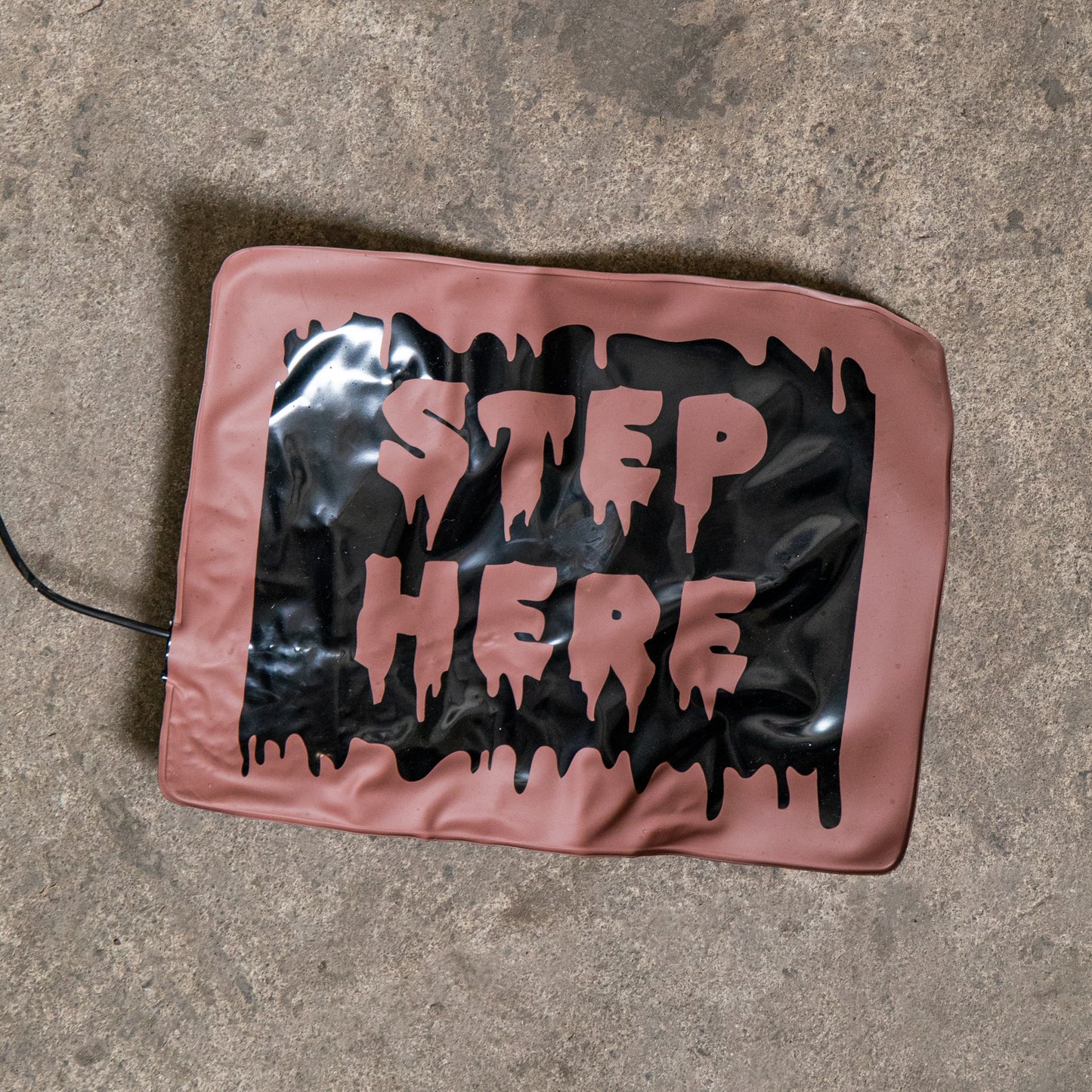 7ft Giant Sized Motion Activated Winter Dragon Halloween Decoration with LEDs INCLUDES SMOKE Machine