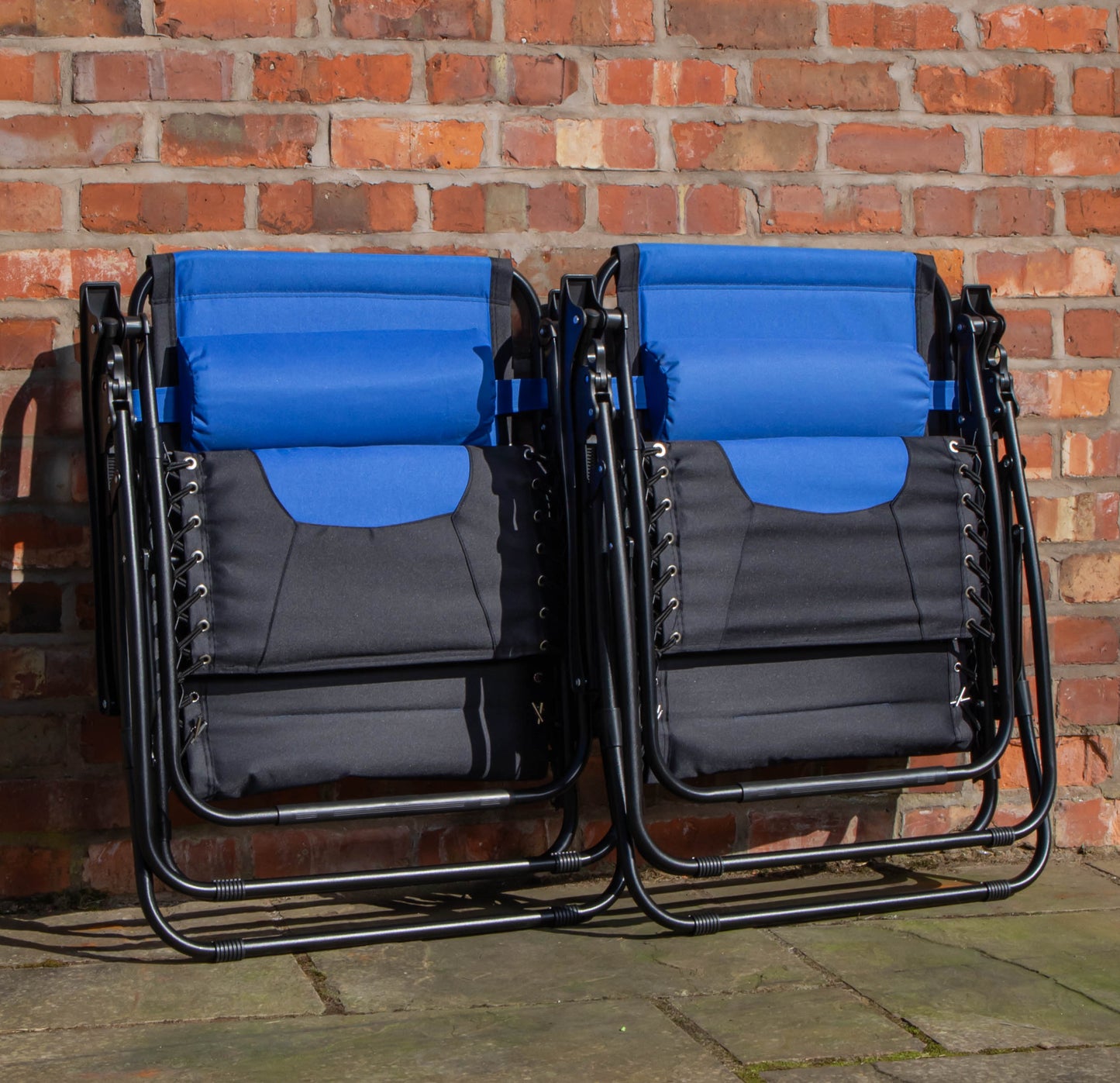 Set of 2 Luxury Padded Multi Position Zero Gravity Garden Relaxer Chair Lounger in Blue & Black
