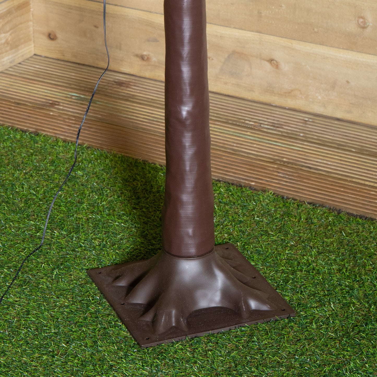 7ft (2.1m) Tall  Light up Christmas Willow Tree with 384 Warm White LEDs