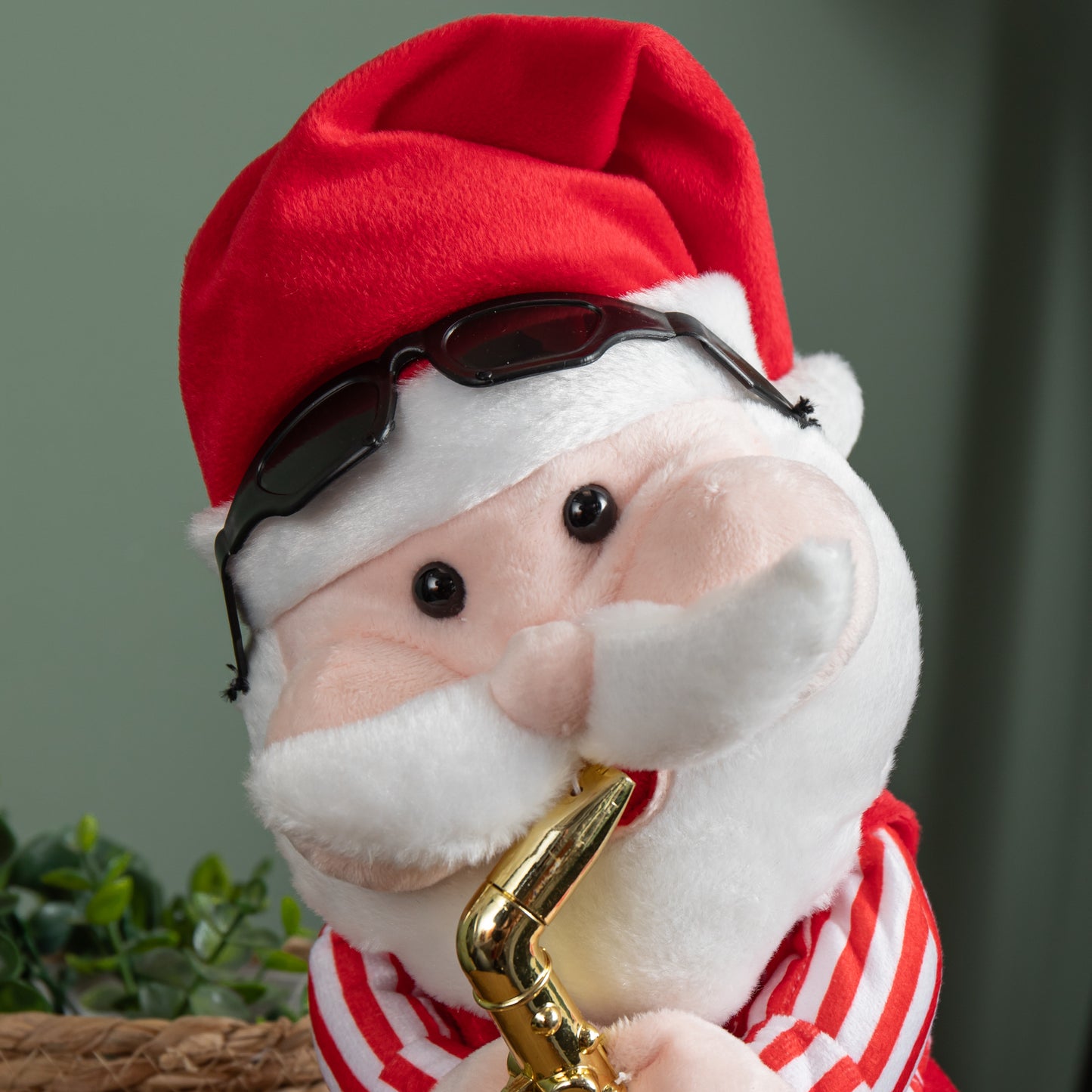 35cm Battery Powered Animated and Singing Santa with Saxophone Decoration