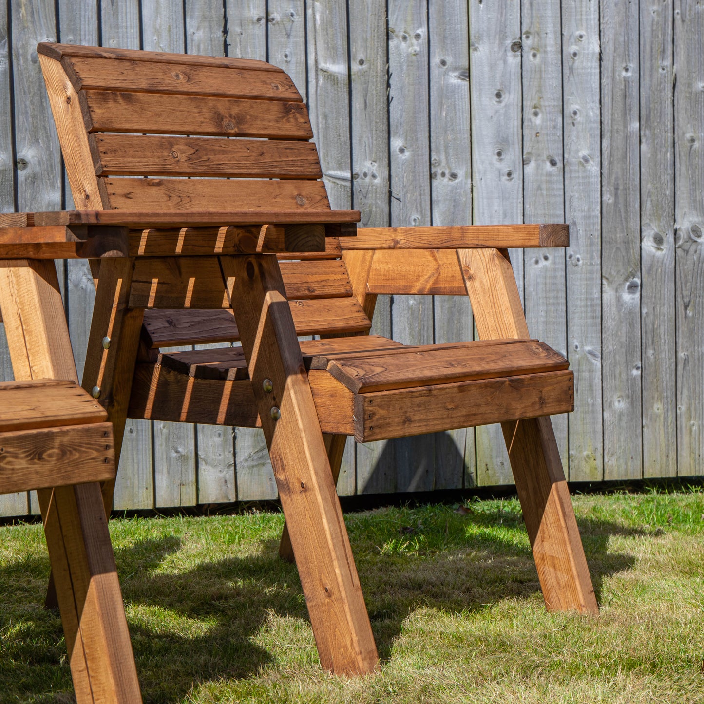 Charles Taylor Hand Made 2 Seater Chunky Rustic Wooden Garden Furniture Companion / Love Seat