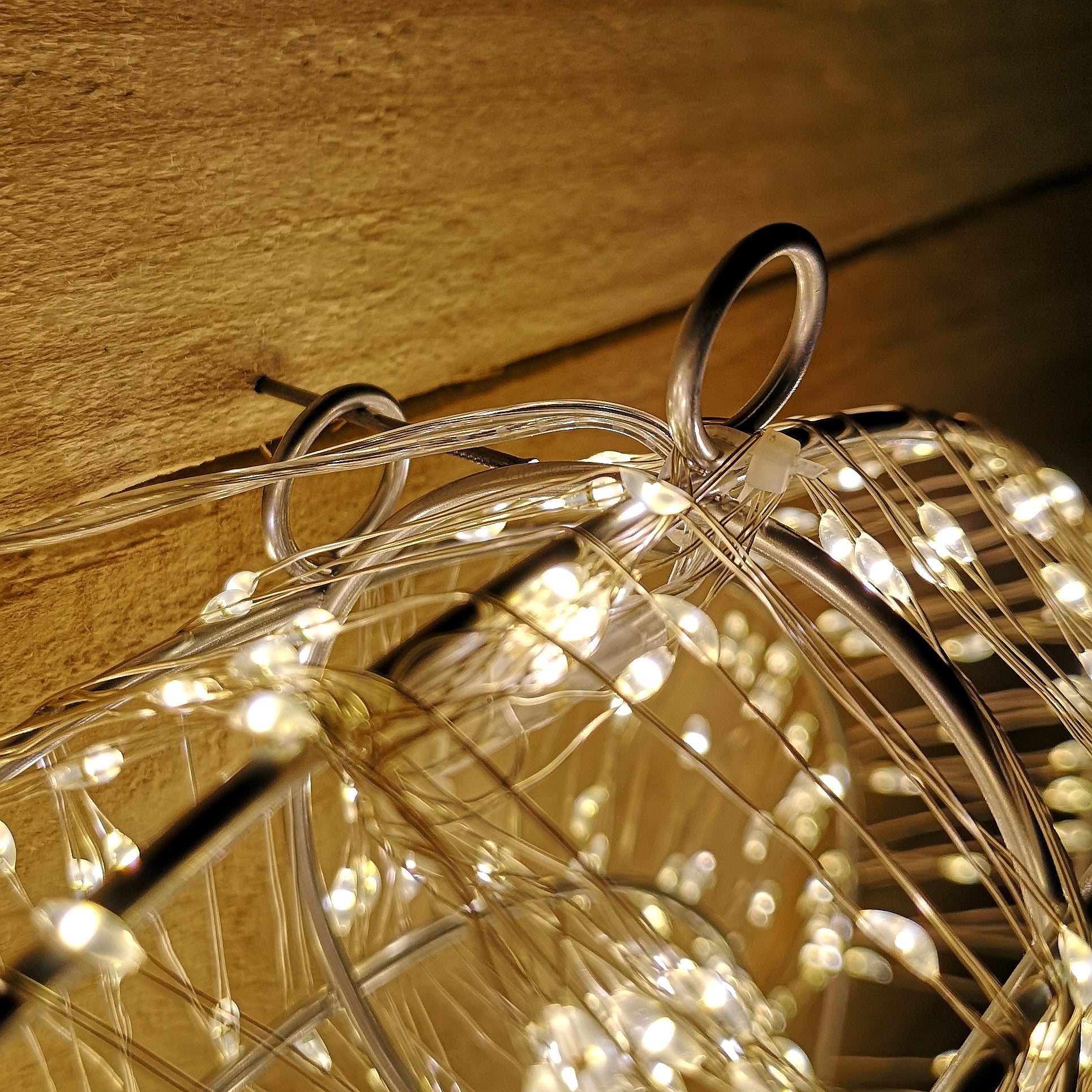 40cm 960 LEDs Outdoor Christmas Wreath with Lights Pre Lit Door Wreath