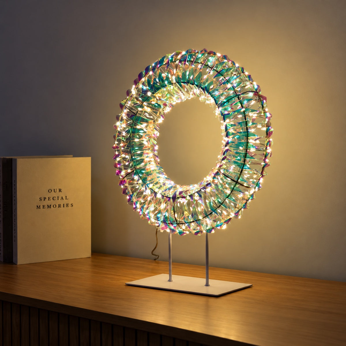 45cm Light up Iridescent Christmas Wreath with Base & Warm White LEDs