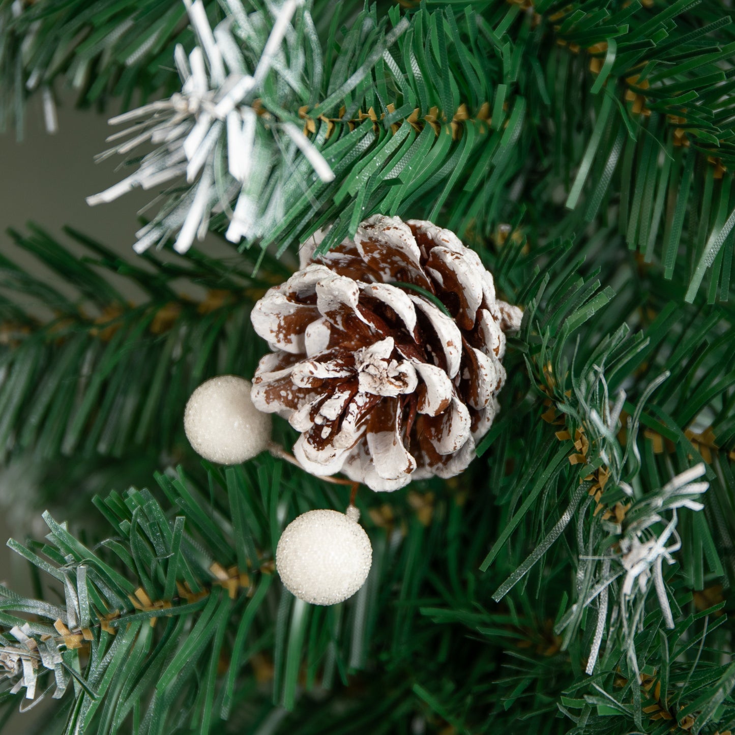 2.7m (9ft) Green Snow Tipped Christmas Garland with White Berries and Pine Cones