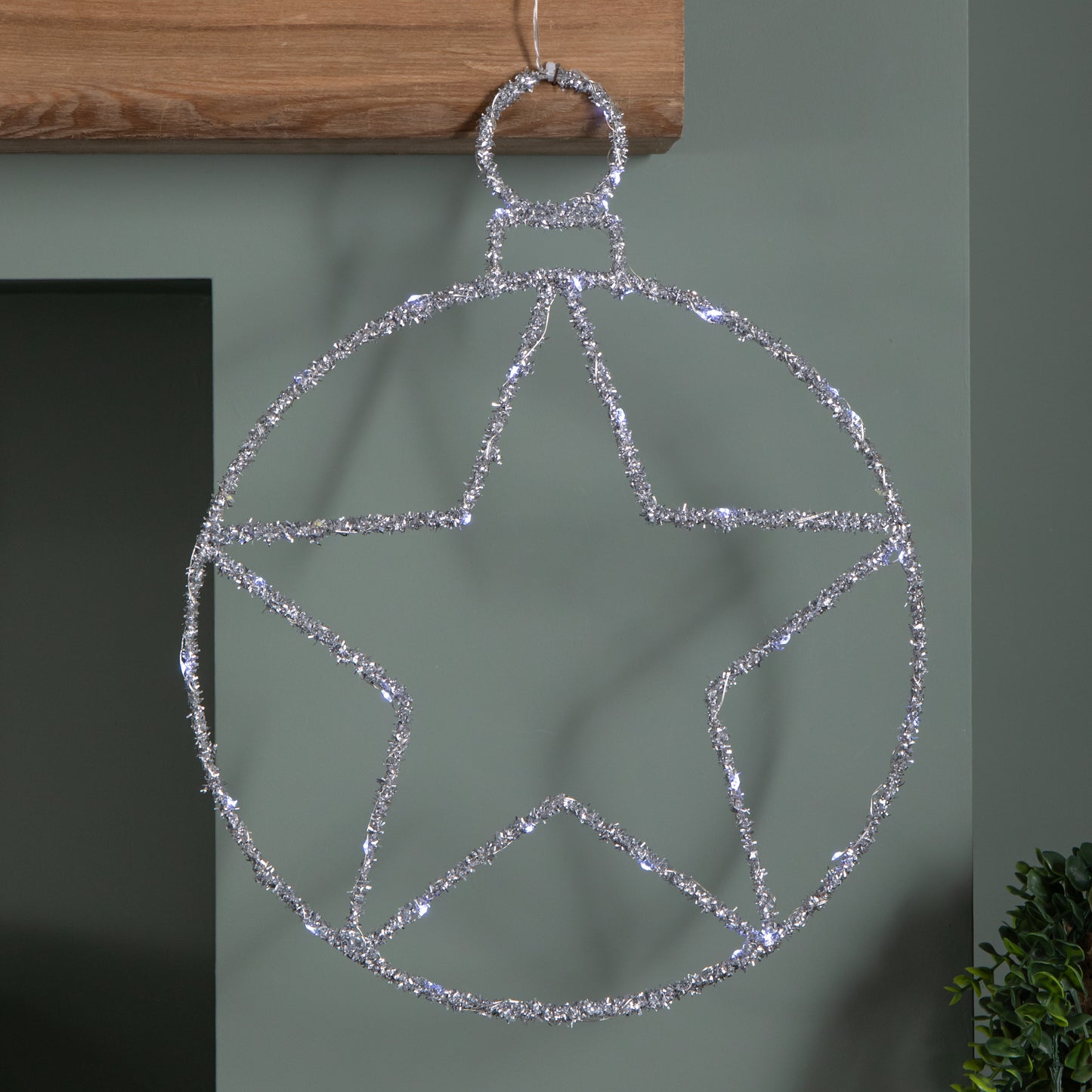 49cm Battery Powered Light up Christmas Silver Star Ball with Twinkling White LEDs