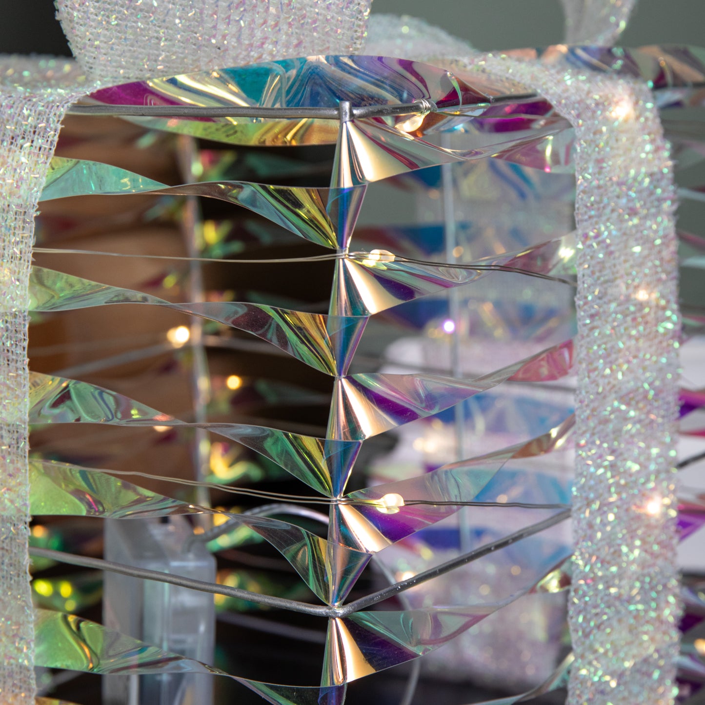 30cm Set of 3 Battery Operated Light up Star Shimmer Christmas Parcels with 90 Warm White LEDs