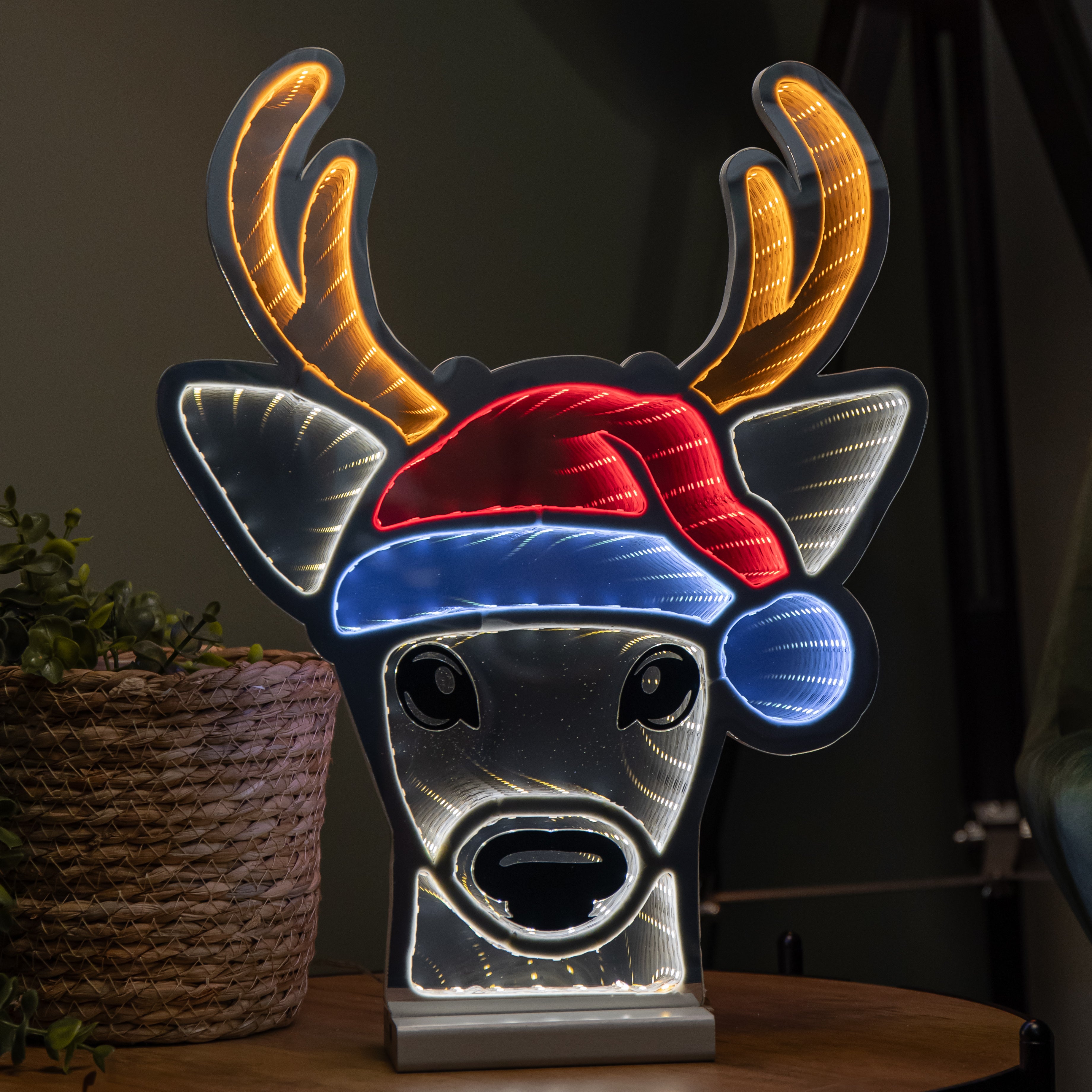 40cm Light up Christmas Deer Head in Santa Hat Infinity Decoration with LEDs