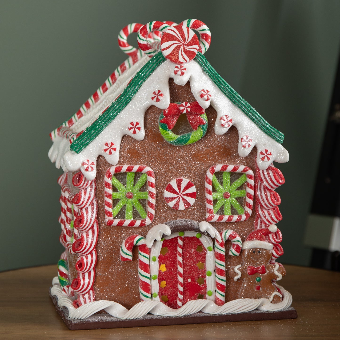 23cm Battery Operated LED Christmas Gingerbread Candy Chalet Decoration
