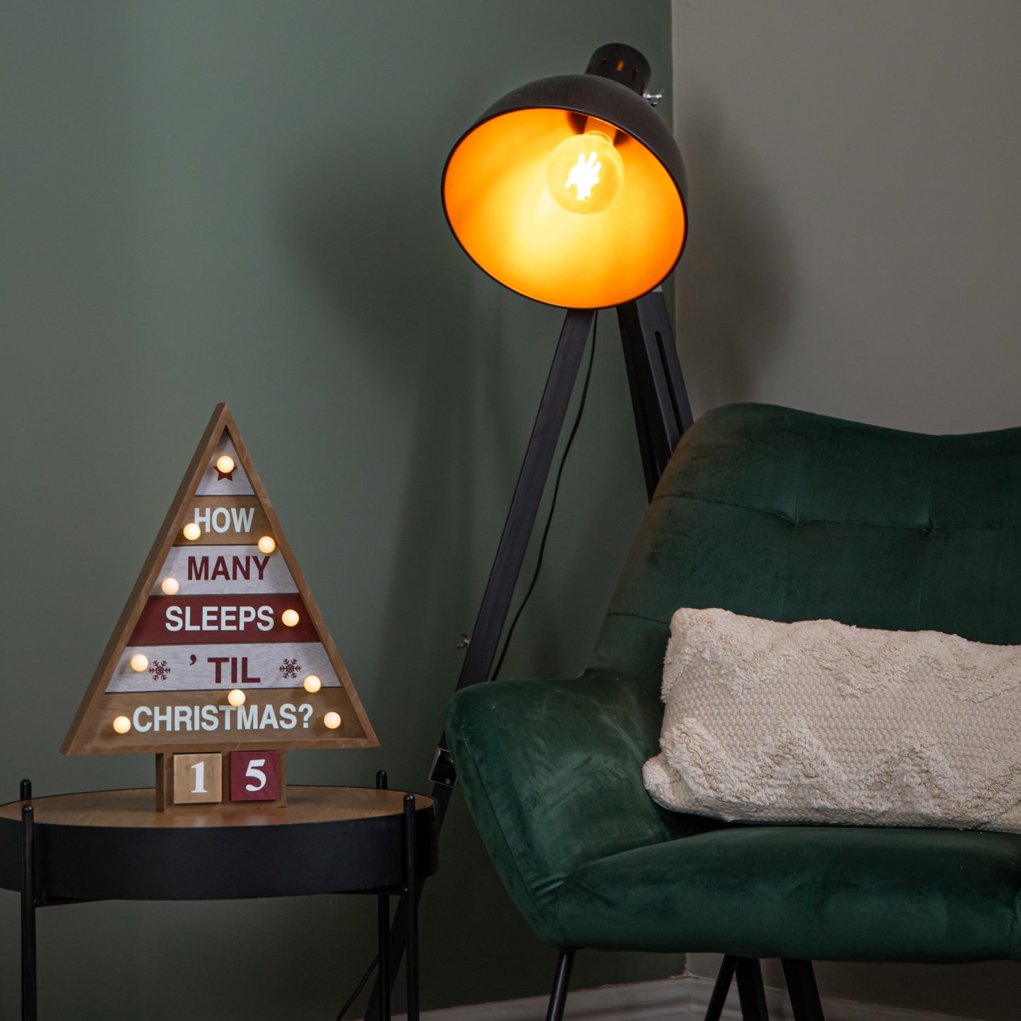 42cm Wooden Christmas Countdown Decoration with 10 Warm White LEDs
