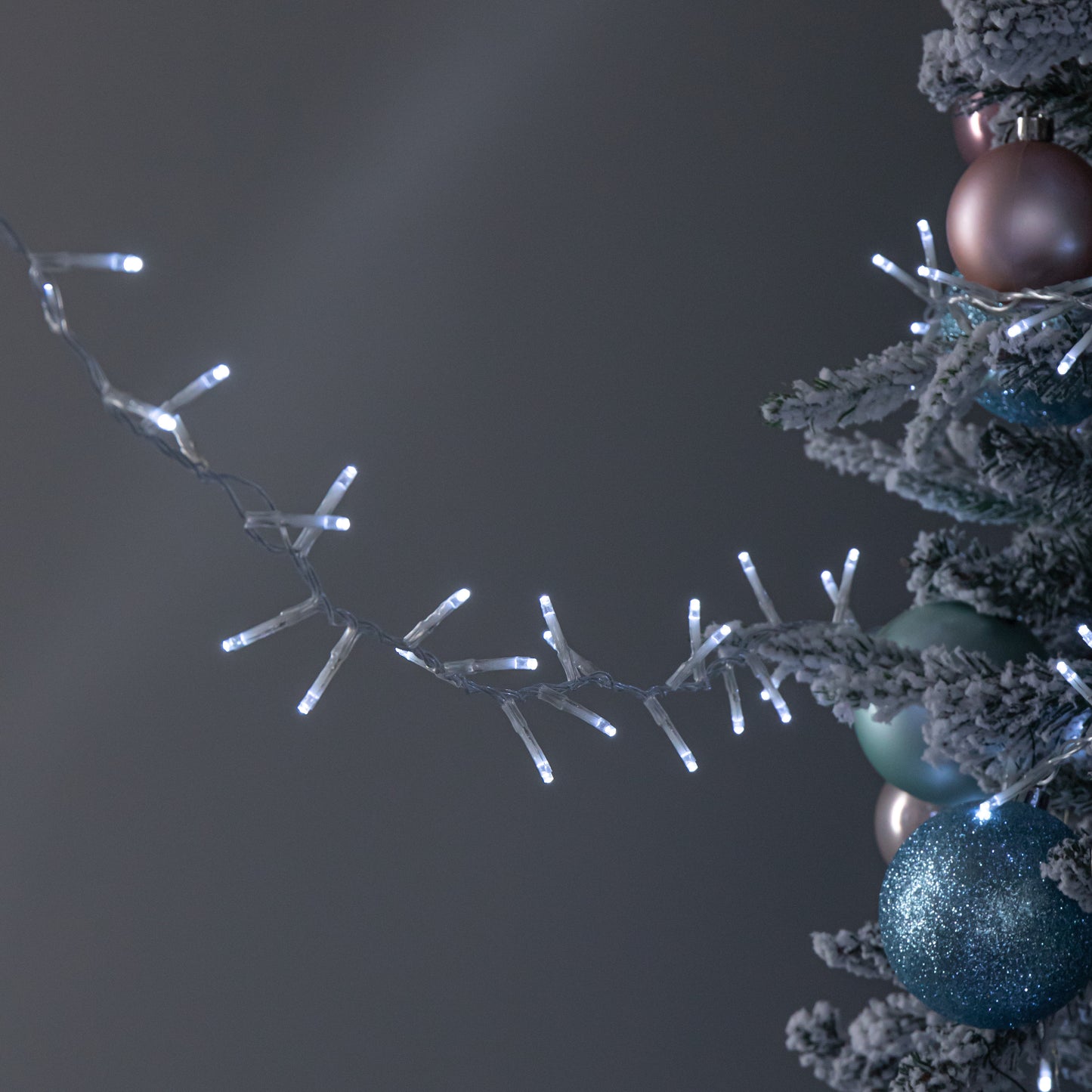 37.5m 1500 LED TreeBrights Christmas String Lights with Timer in White on Clear Cable