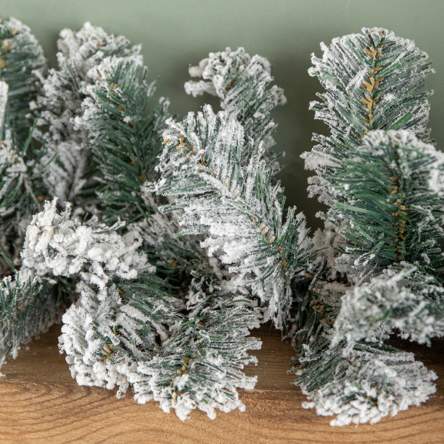 2.7m (9ft) Snow Flocked Woodcote Fir Christmas Garland