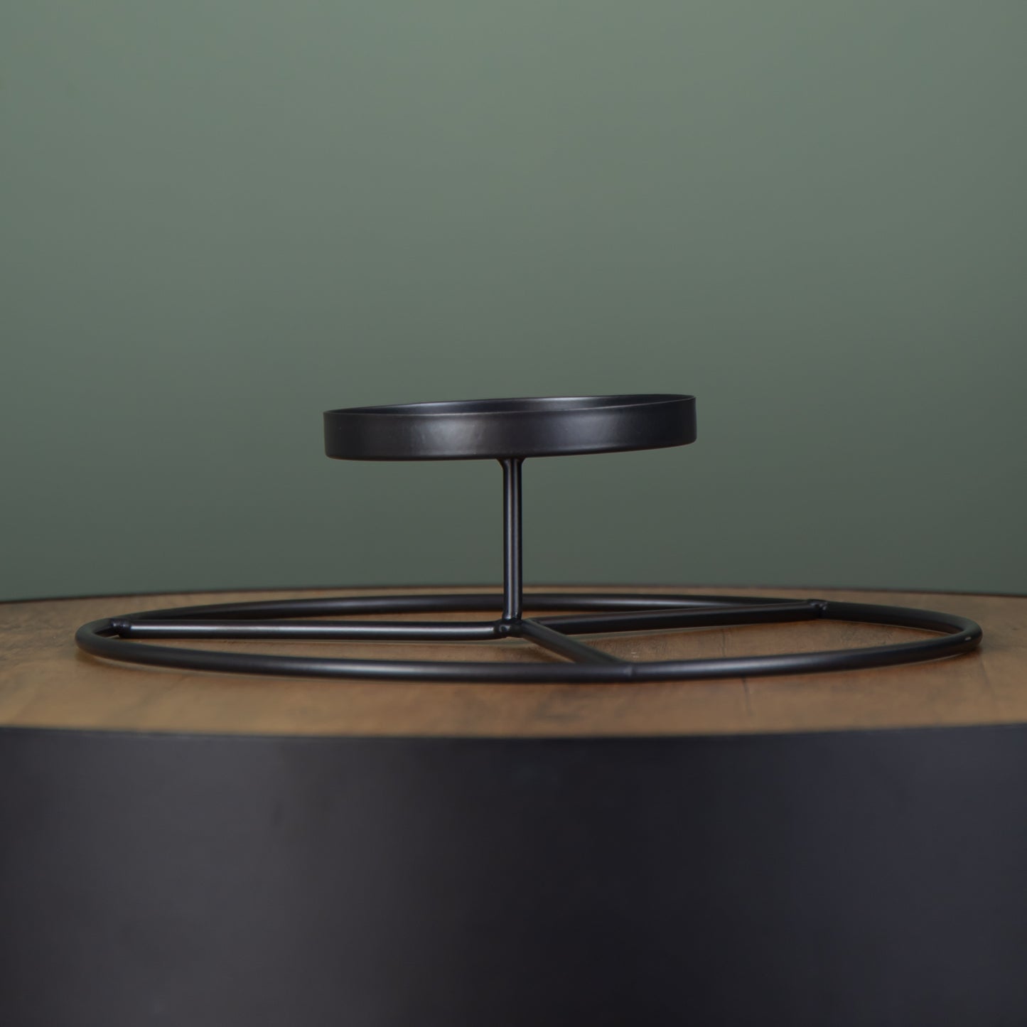 25cm Black Round Metal Pillar Candle Ring Holder