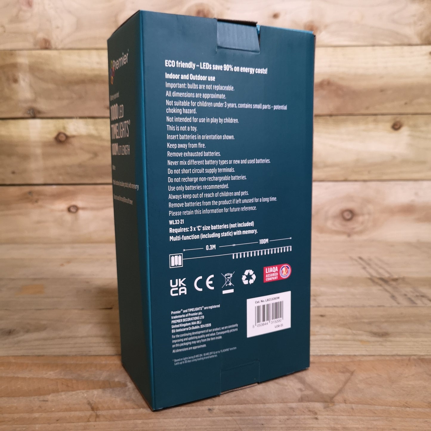 1000 LED 100m Premier Christmas Indoor Outdoor Multi Function Battery Operated String Lights with Timer in Cool White