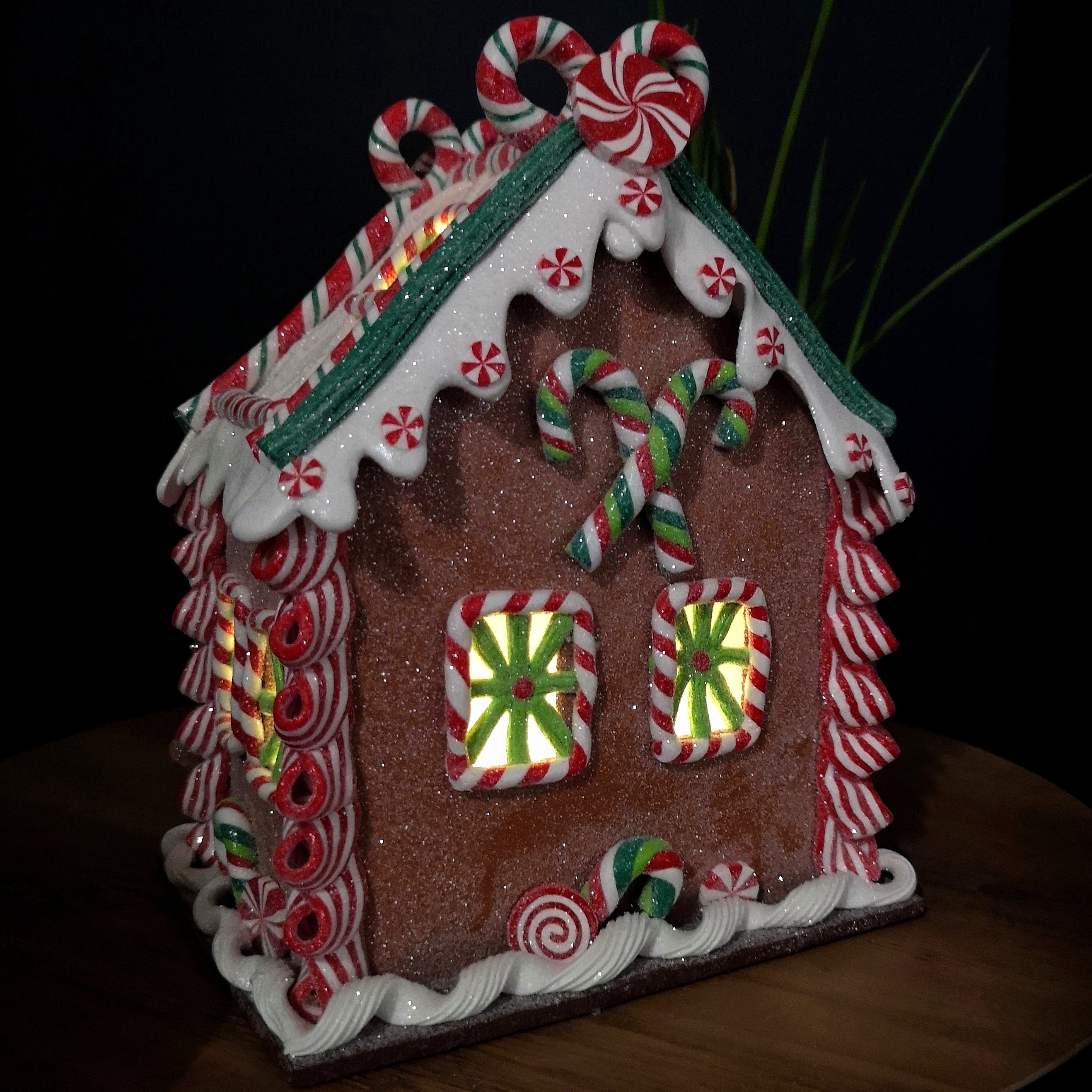 23cm Battery Operated LED Christmas Gingerbread Candy Chalet Decoration