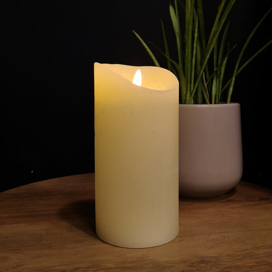 18cm Premier Christmas Cream Flickerbright Candle with Timer