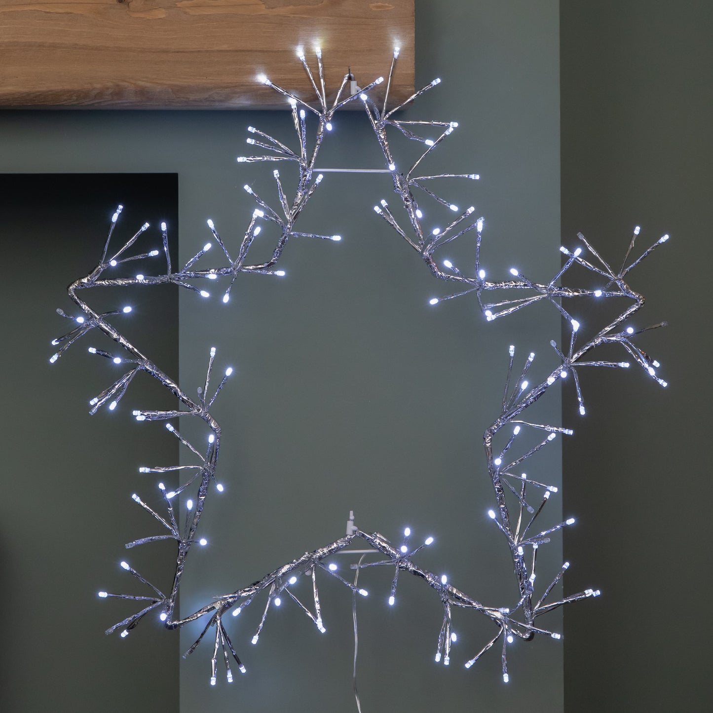 60cm Light up Silver Christmas Star Silhouette with Static & Flashing Ice White LEDs