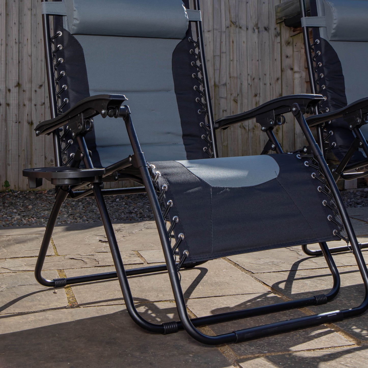Set of 2 Luxury Padded Multi Position Zero Gravity Garden Relaxer Chair Lounger in Grey & Black