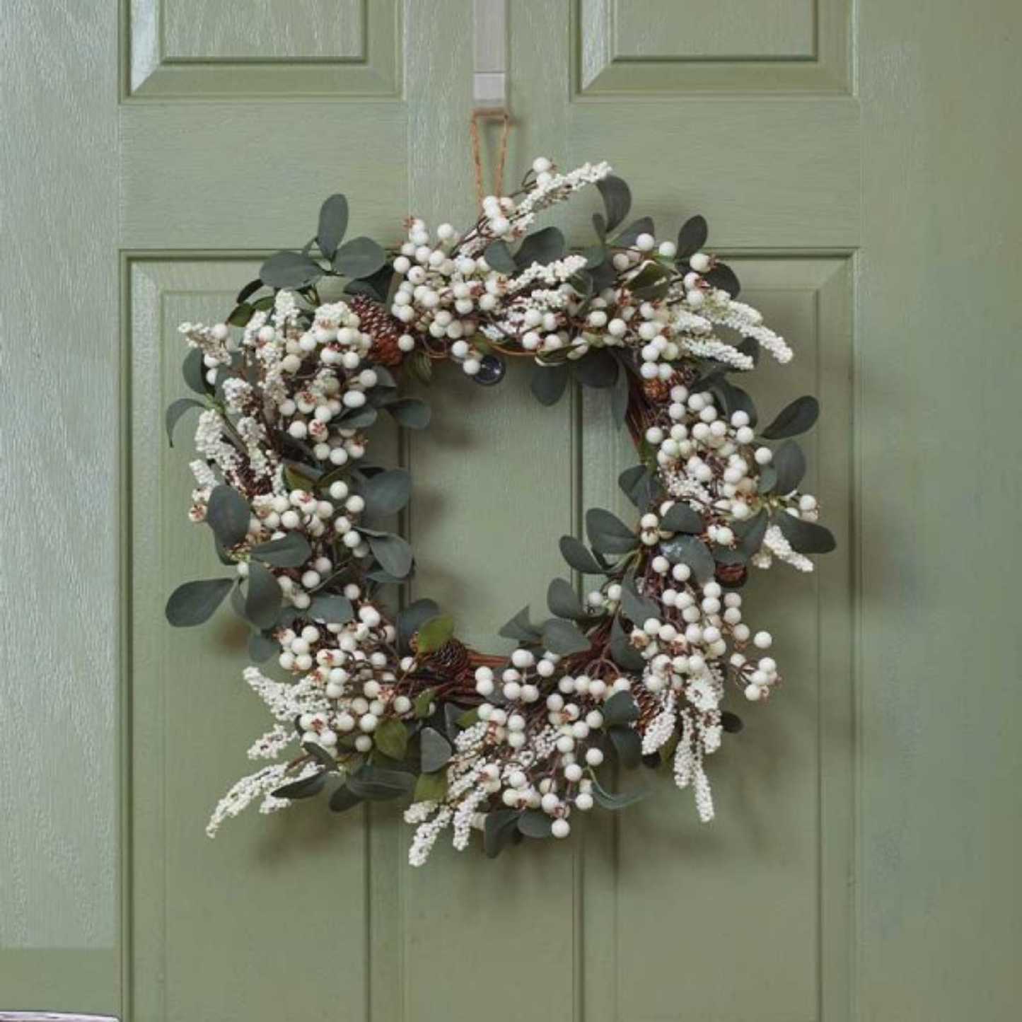 40cm Hanging Christmas Winter Berry Wreath with Seasonal Foliage