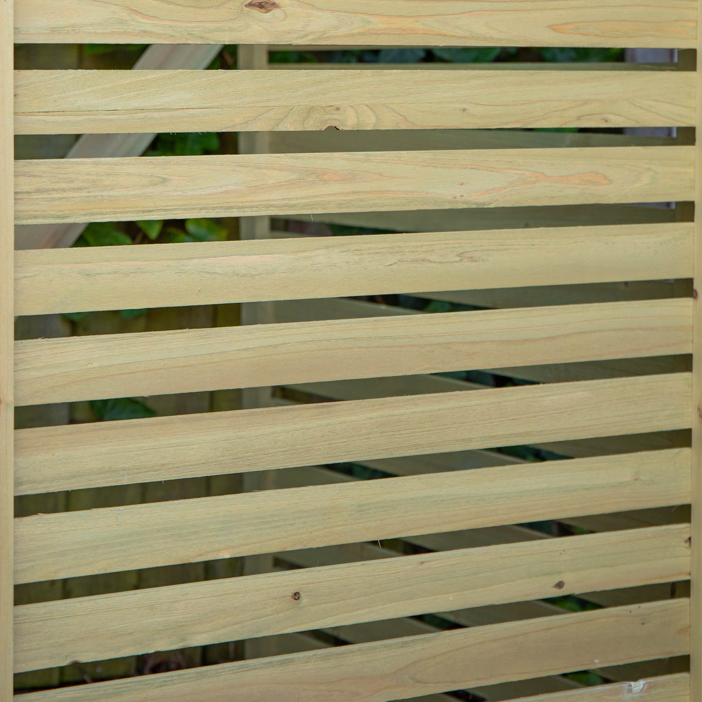 Factory Seconds 68cm x 1.2m Wooden Outdoor Garden Single Wheelie Bin Store Storage