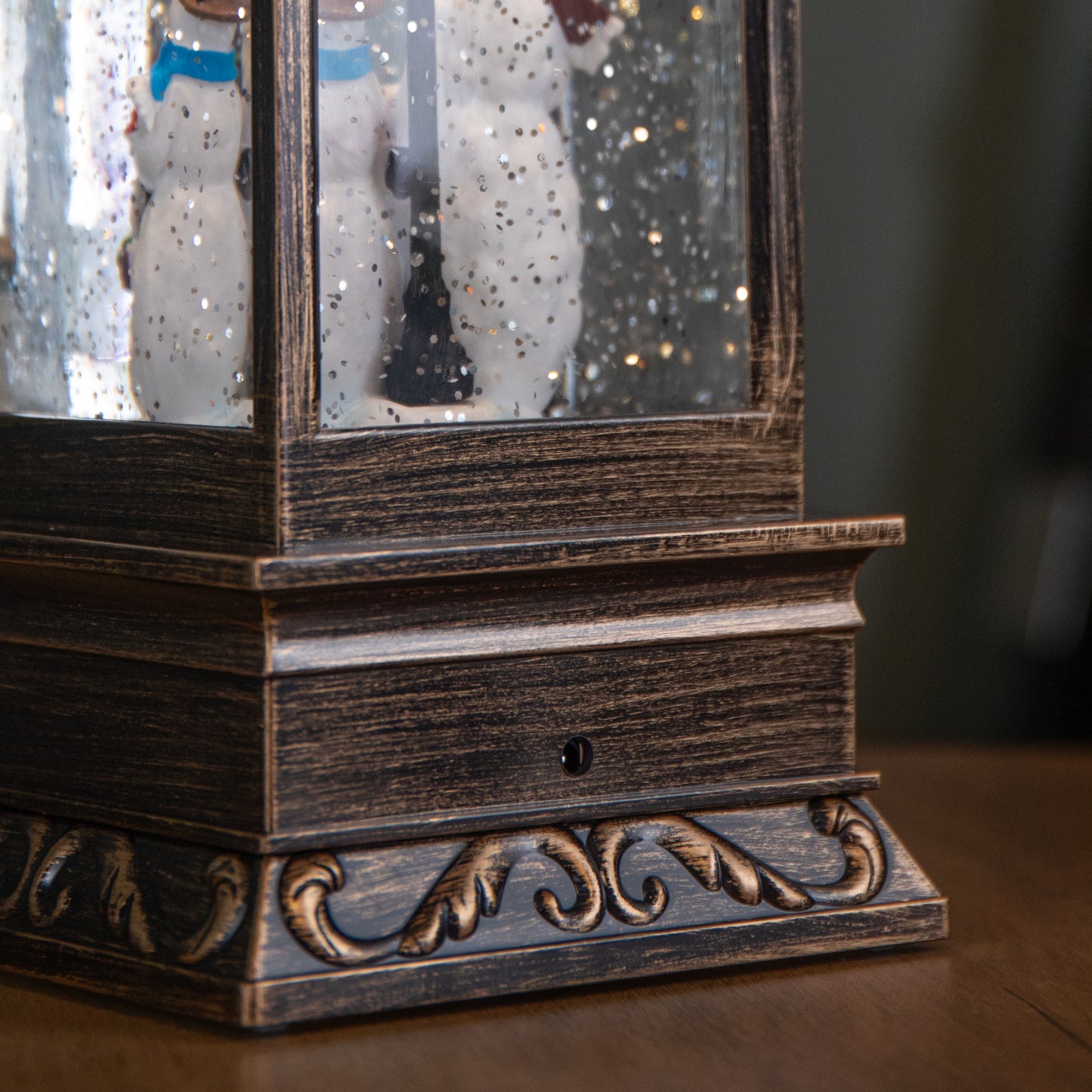 27cm Battery Operated Light up Bronze Christmas Water Spinner with Snowman Scene & LEDs