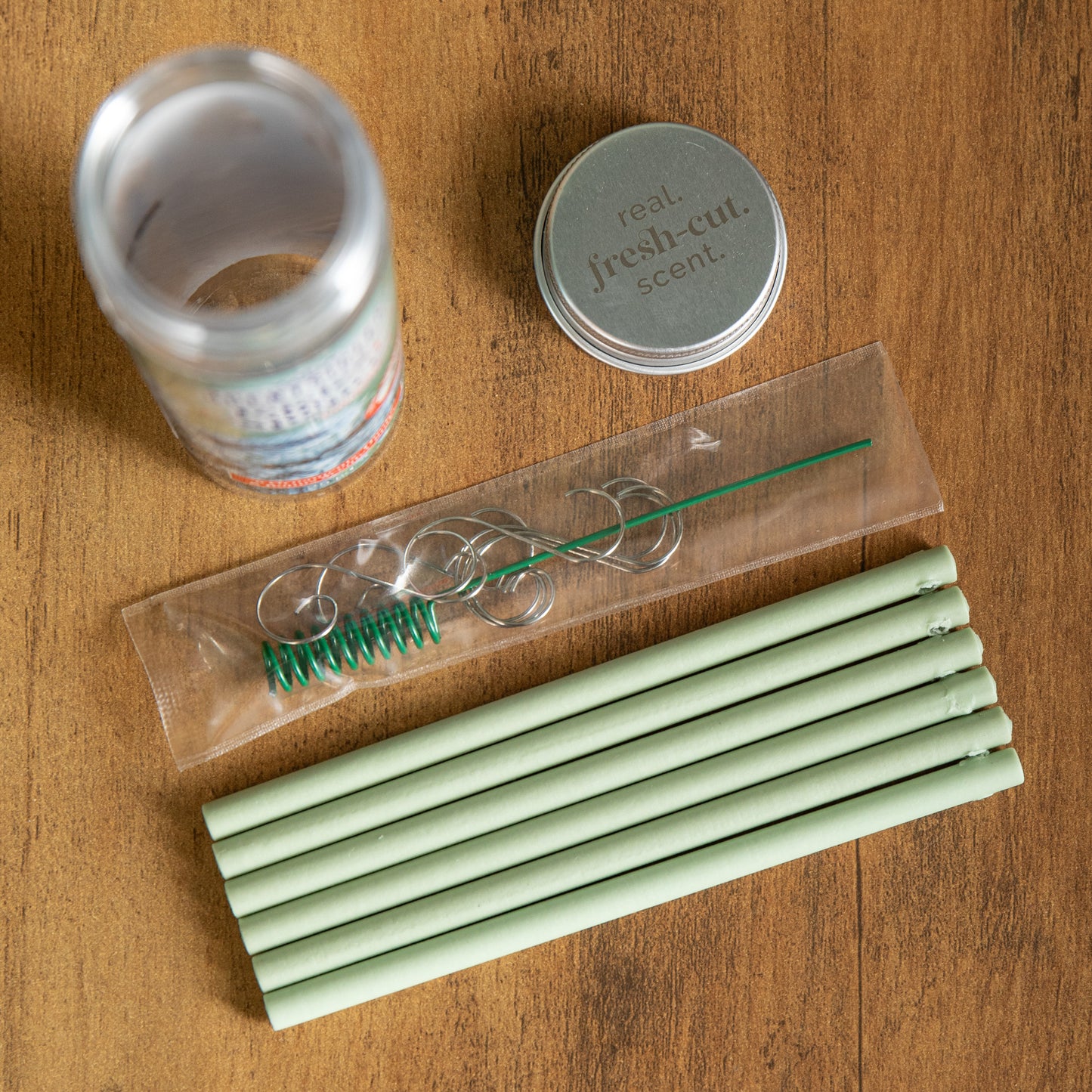 25g Icicles on Spruce Scented Christmas Scentsicles with 6 Hanging Hooks