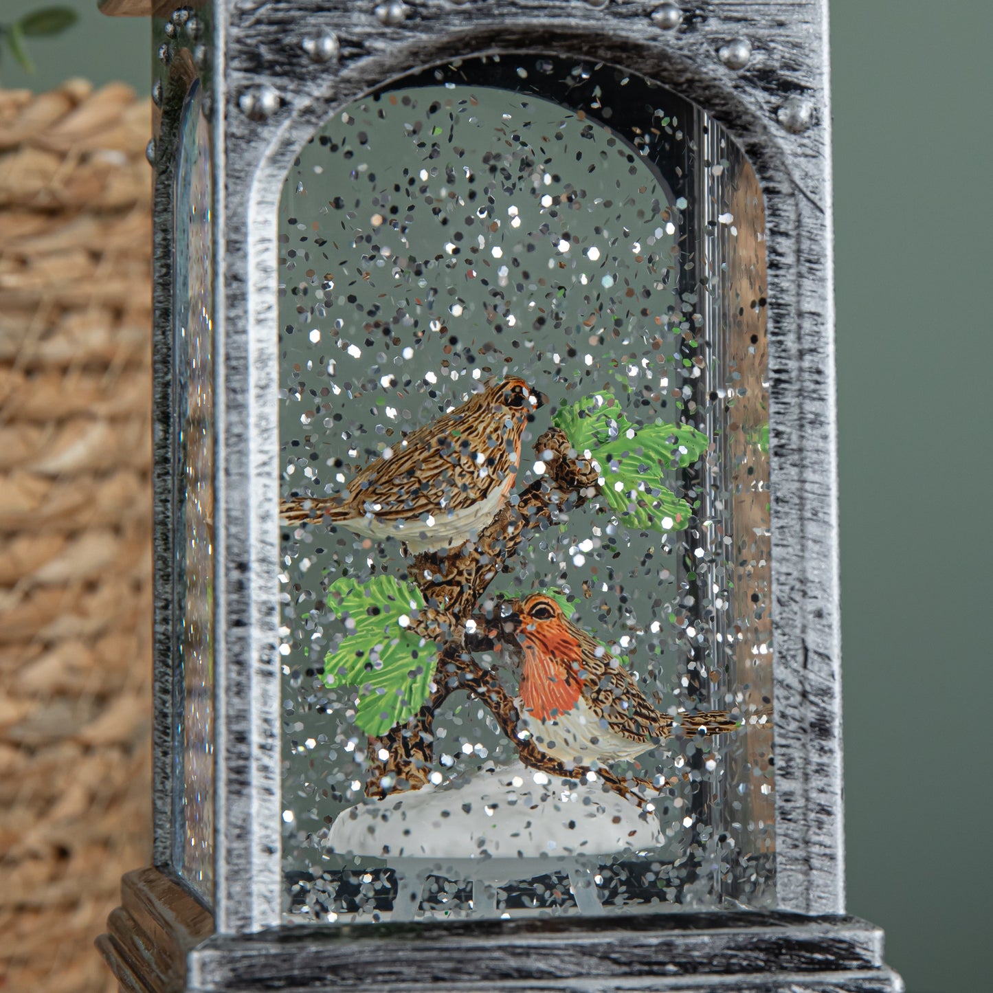 20cm Dual Powered Light up Christmas Robin Water Spinner with White LEDs