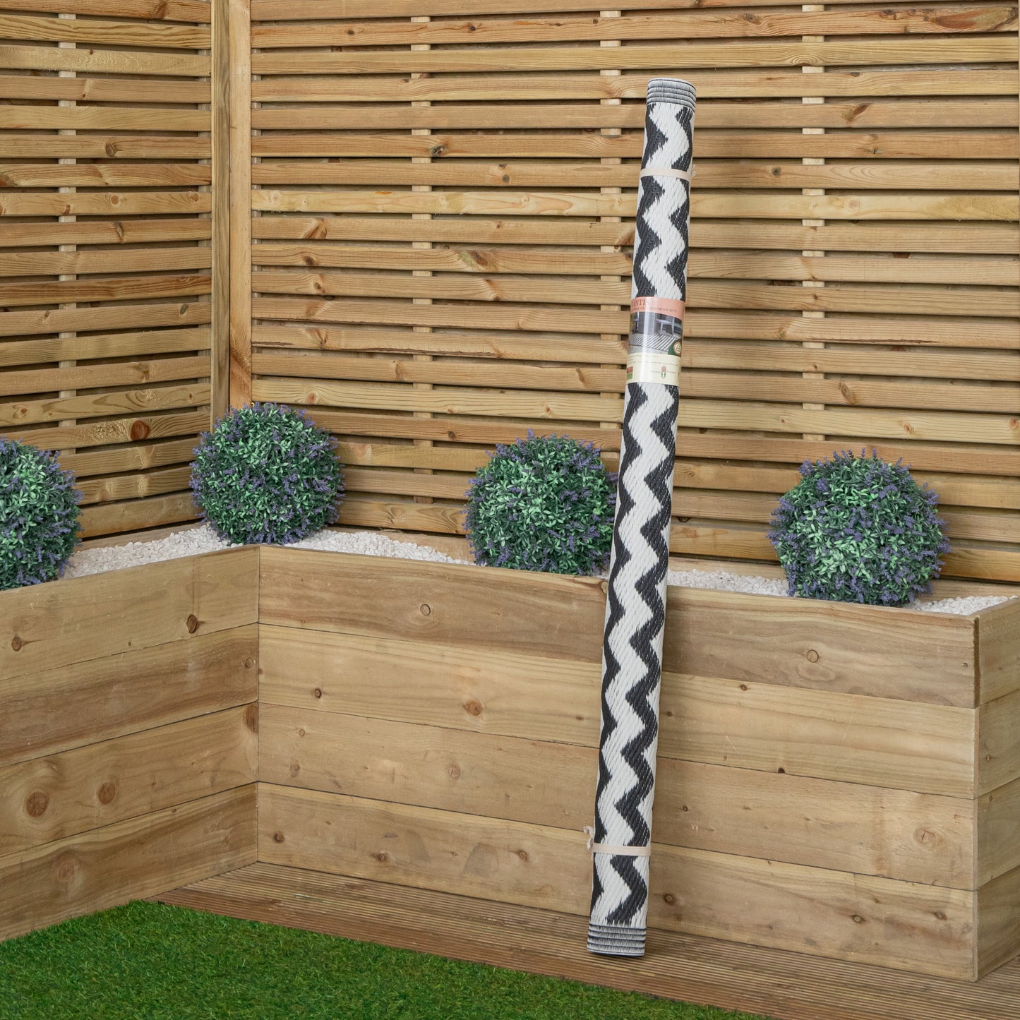 1.5m x 2.1m Atlantis Large Outdoor Alfresco Patio Rug Mat in Onyx