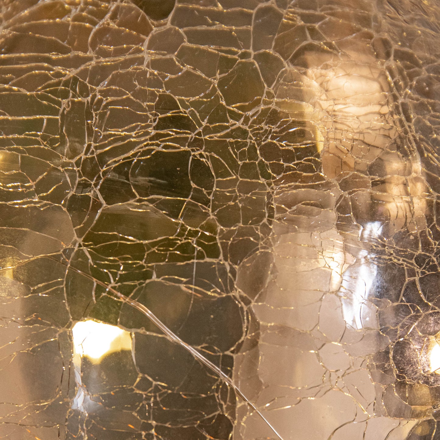 20cm Battery Operated Light up Santa Sleigh Crackle Glass Ball with 15 Warm White LEDs