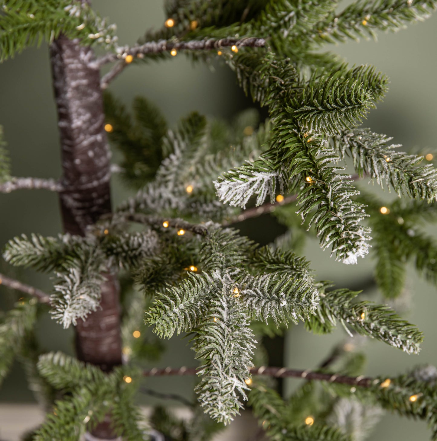 6ft (1.8m) Light up Noel Snow Christmas Tree with 312 Warm White LEDs & Brown Stand