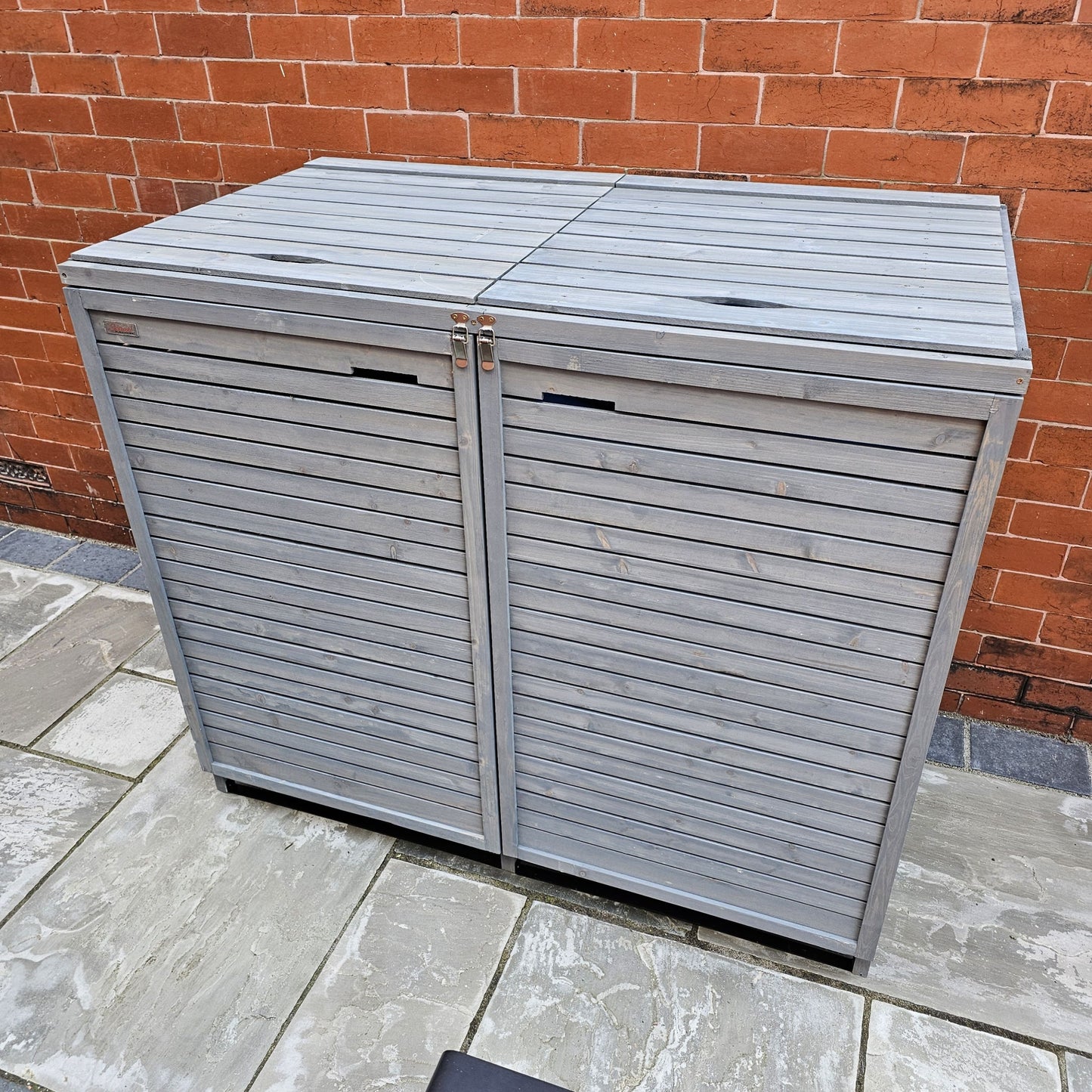 Factory Seconds 1.35m x 1.14m Large Grey Wooden Outdoor Garden Double Wheelie Bin Store Storage for 2 Bins