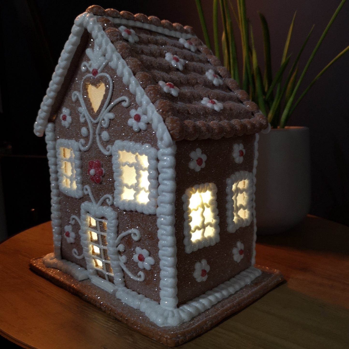 24cm Battery Operated LED Edelweiss Chalet Christmas Gingerbread House Decoration