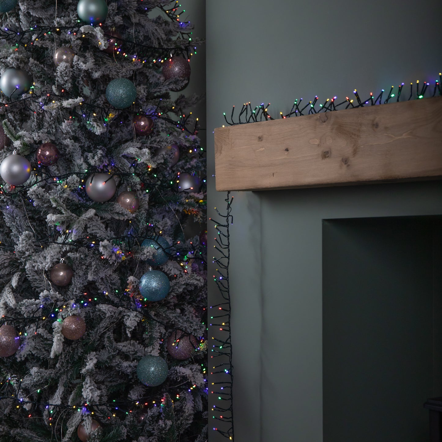 18.5m 1440 LED Christmas Cluster Multi-Action String Lights with Timer in Multi-Coloured