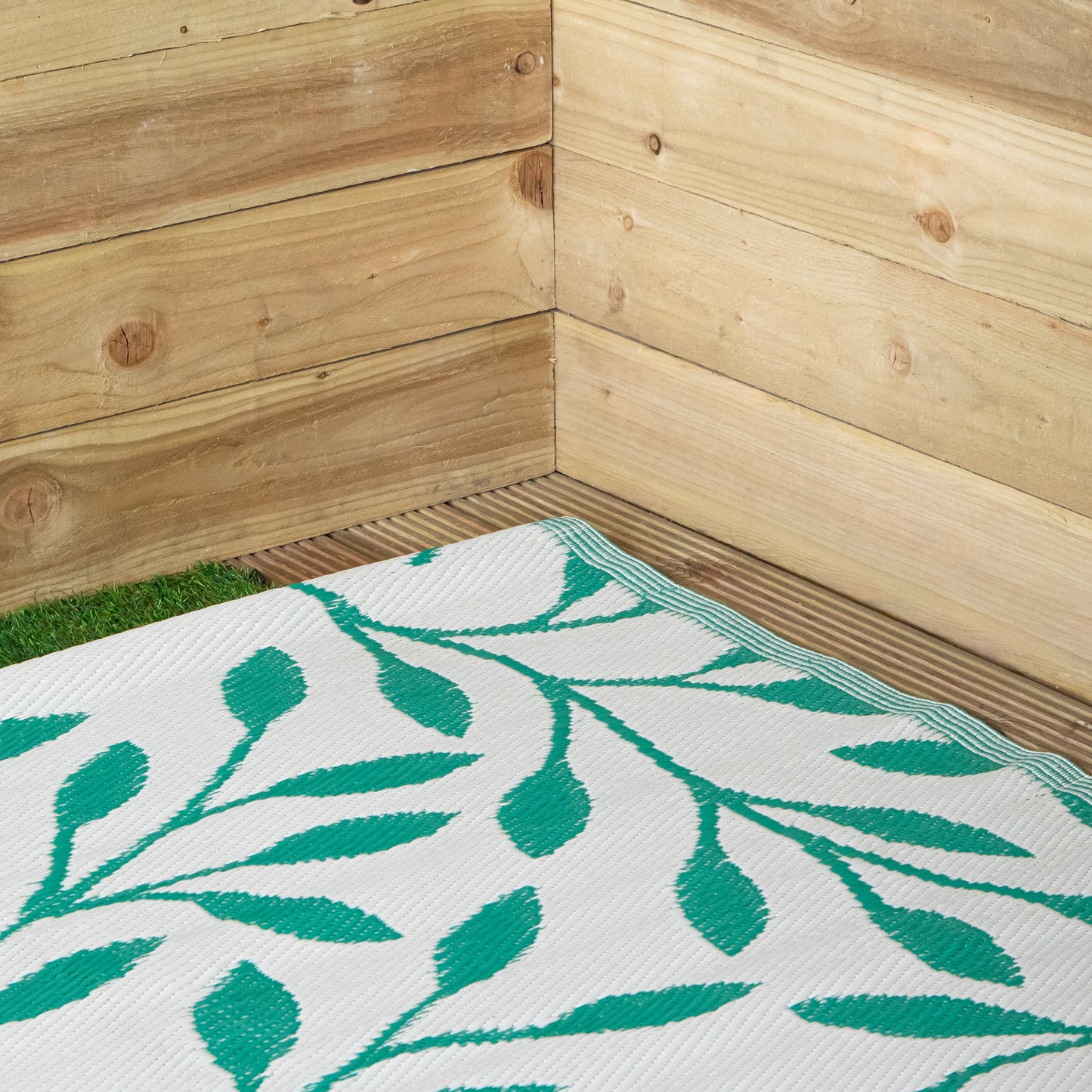 1.5m x 2.1m Green Leaves Large Outdoor Alfresco Patio Rug Mat