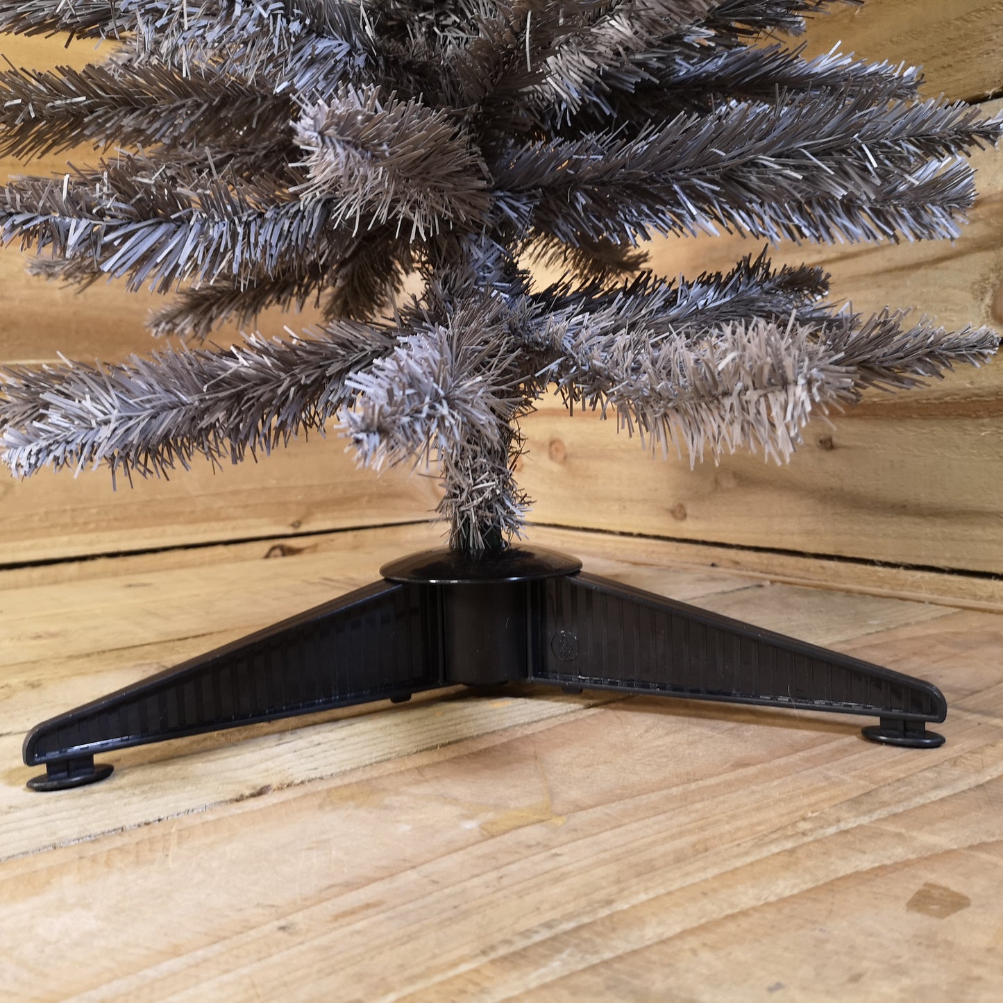 5ft (150cm) Snowtime Wrapped Pencil Pine Grey Christmas Tree with 236 Tips