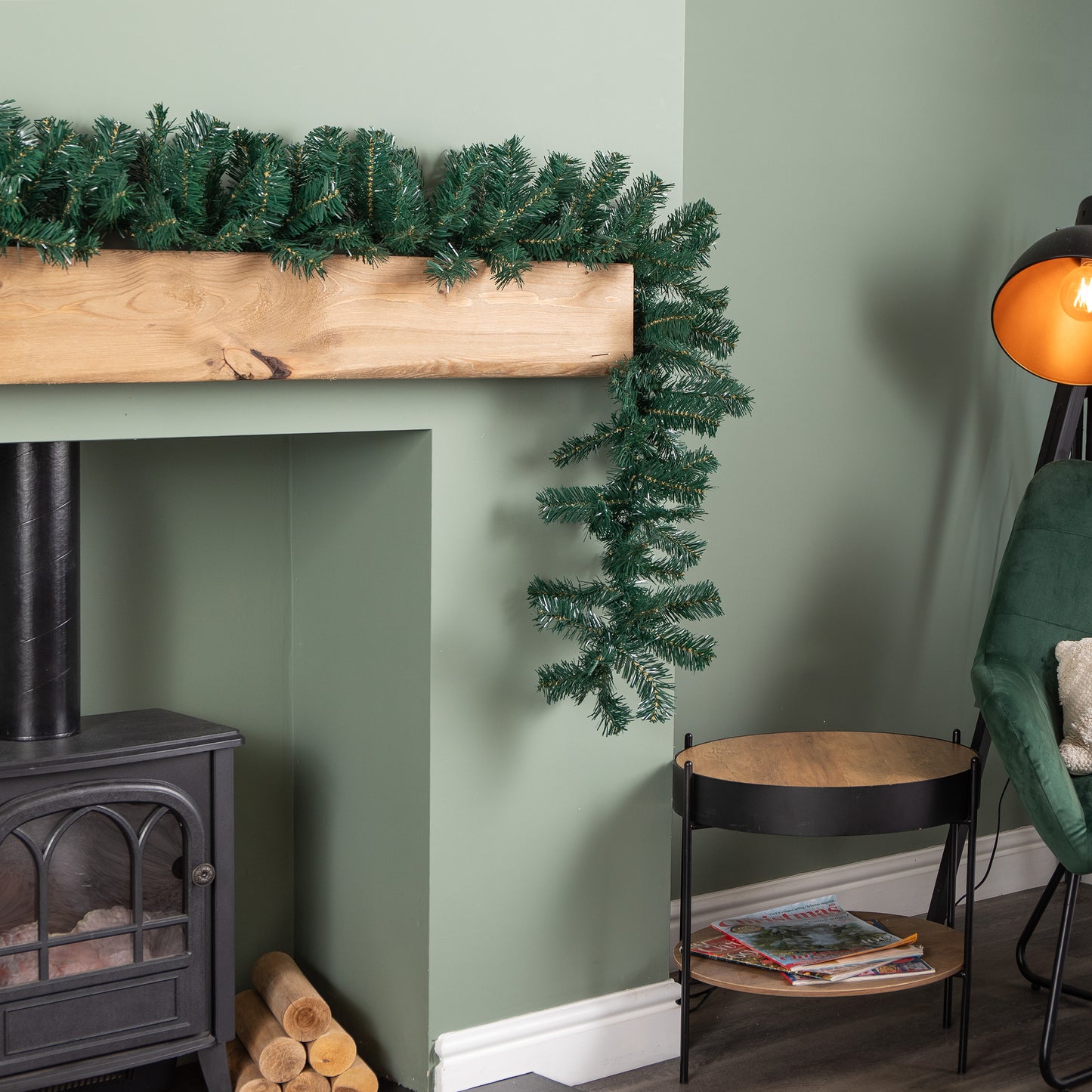 2.7m Plain Green Christmas Garland with 200 Tips