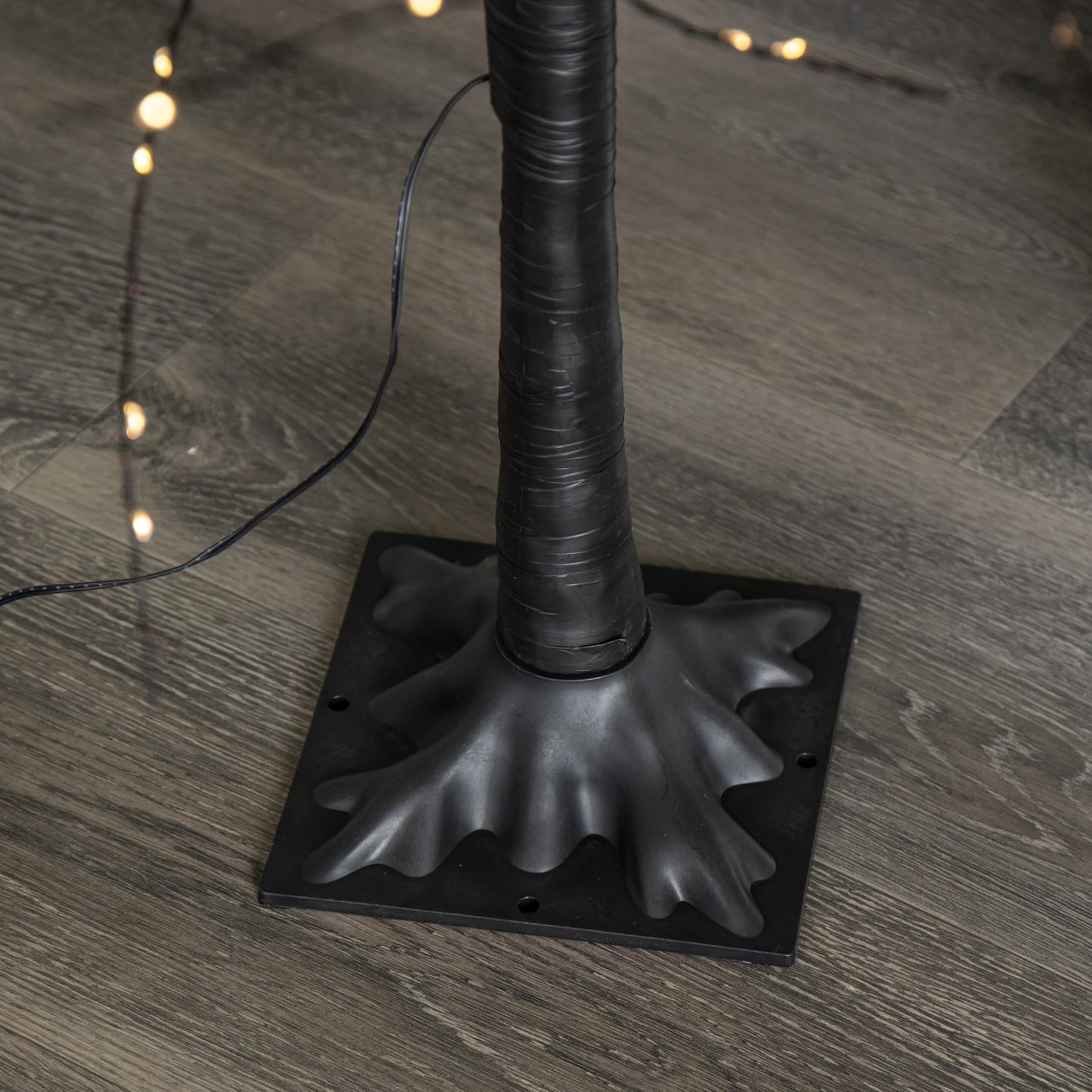 Factory Seconds: 4ft (1.2m) Tall Light up Black Micro Dot Christmas Tree with 400 Warm White LEDs and Remote Control