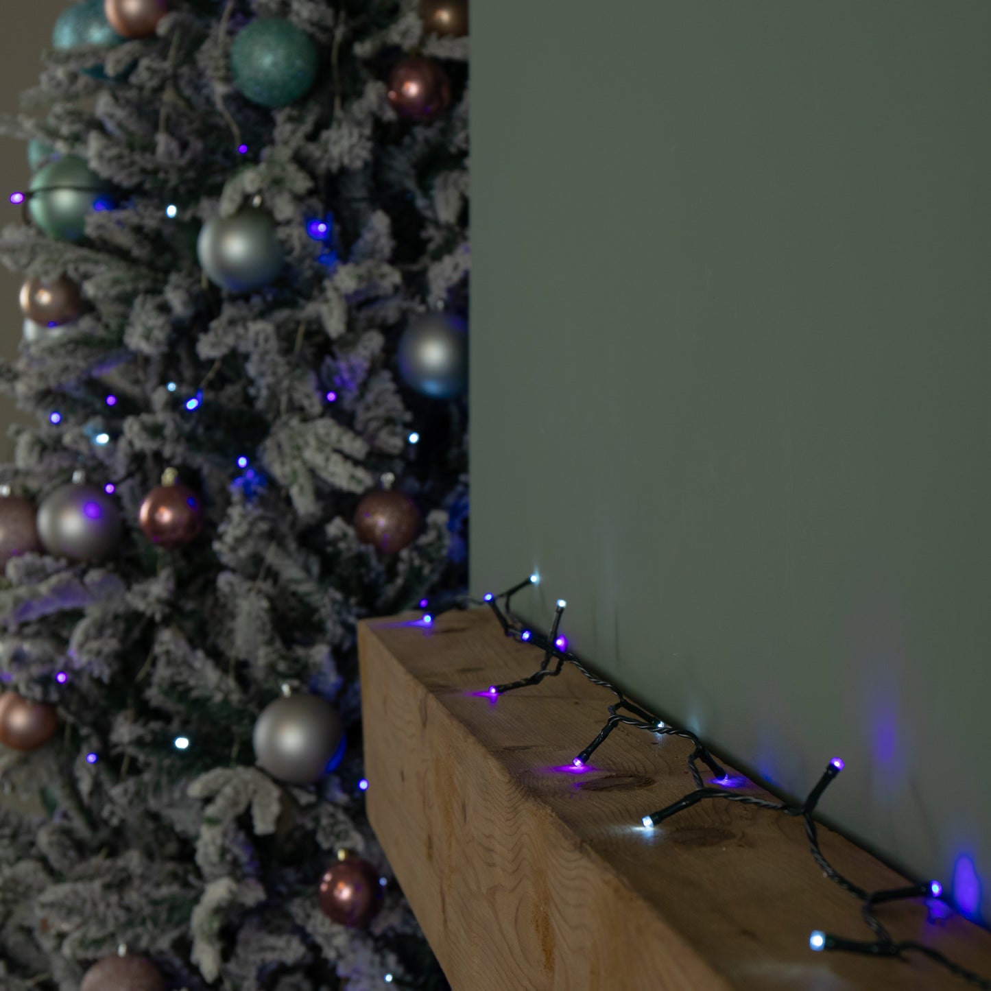 16m 200 LED SupaBrights Christmas String Lights with Timer in Blue, Purple & White