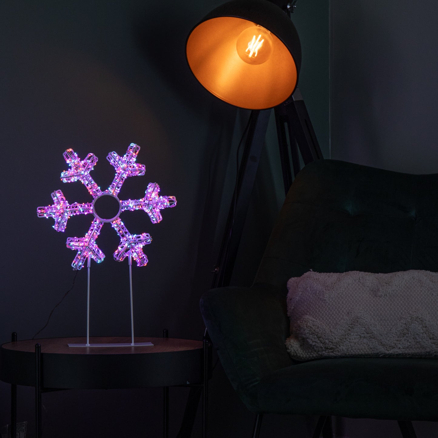 45cm Light up White Christmas Snowflake on Metal Stand with Twinkling Rainbow LEDs