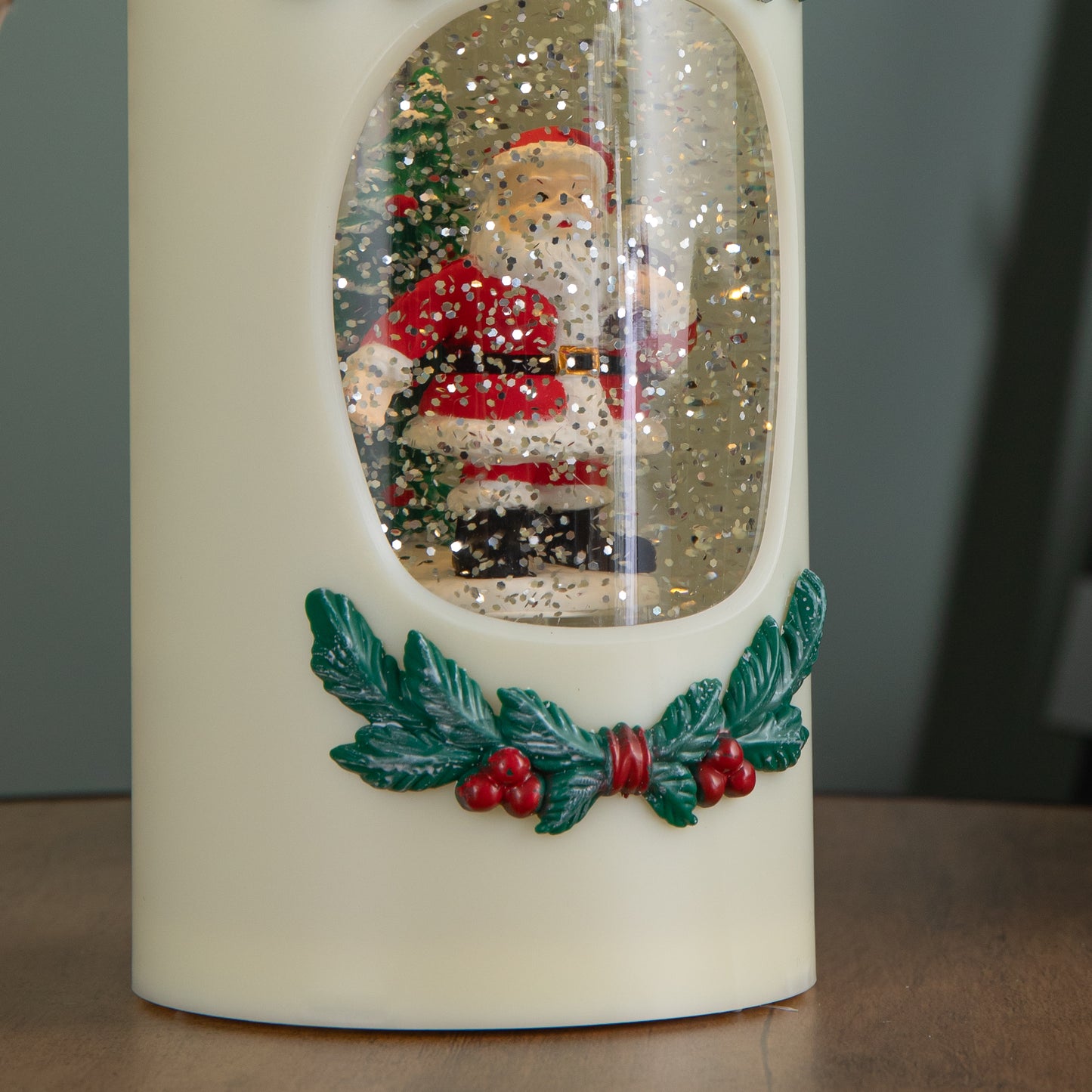 20cm Dual Powered Light up Christmas Pillar Candle Water Spiner with Santa and LEDs