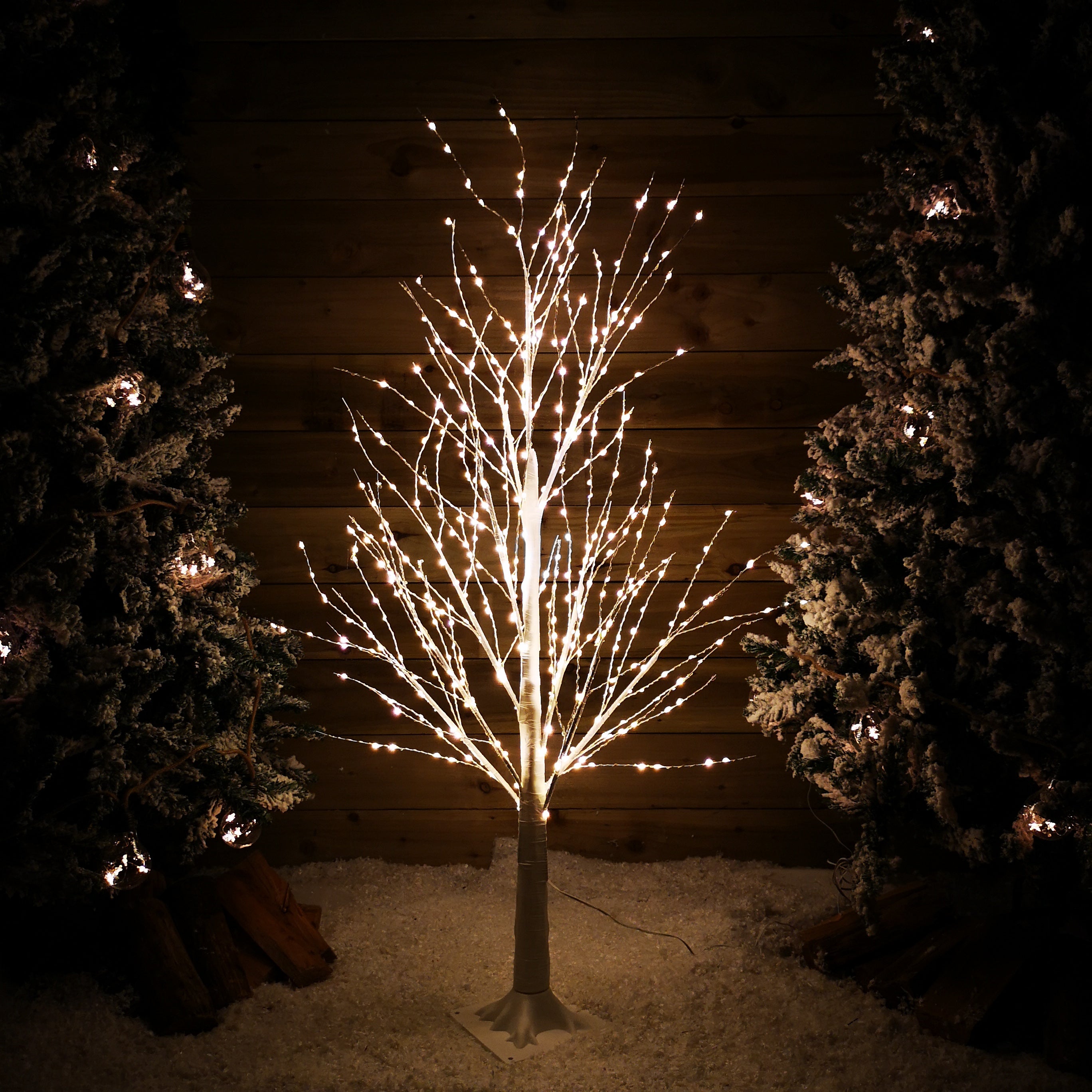 Factory Seconds: 4ft (1.2m) White Modelling Micro Dot Tree with 500 Twinkling LEDs in Warm white