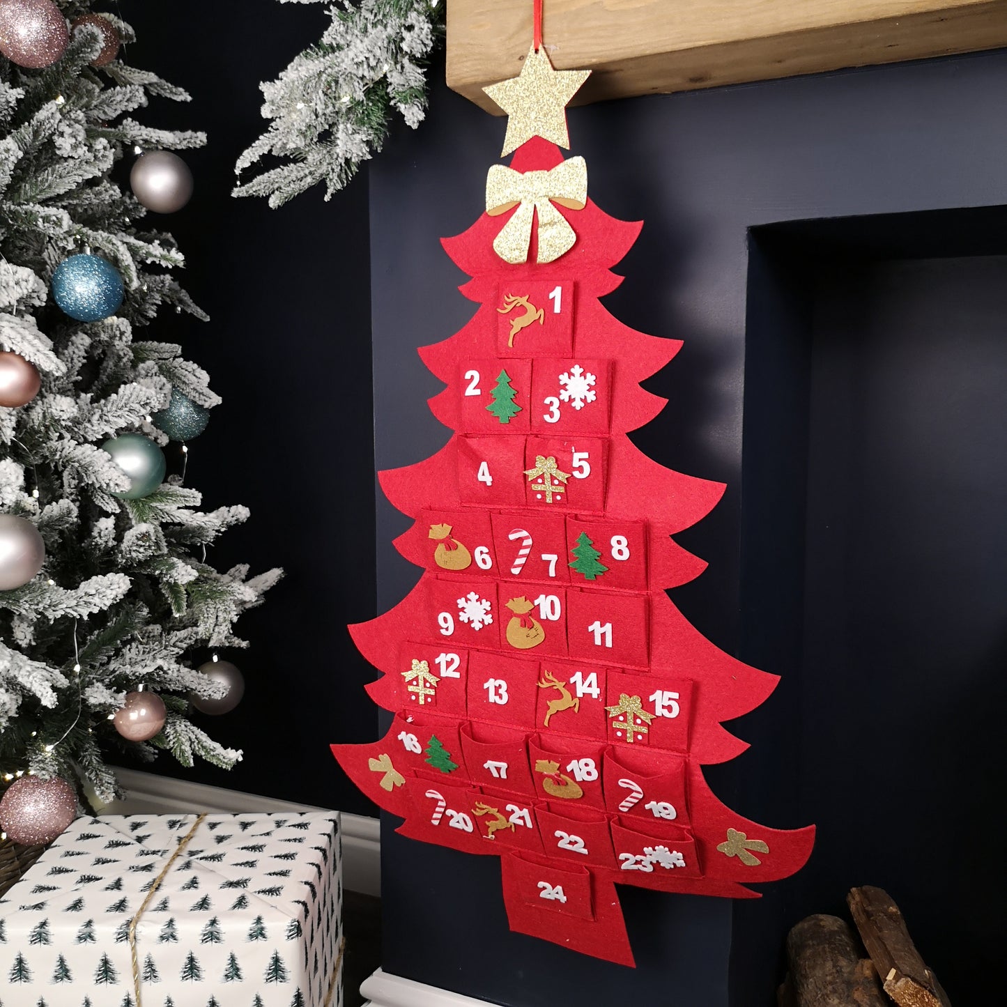 90cm Fabric Tree Shape Advent Calendar Christmas Decoration in Red