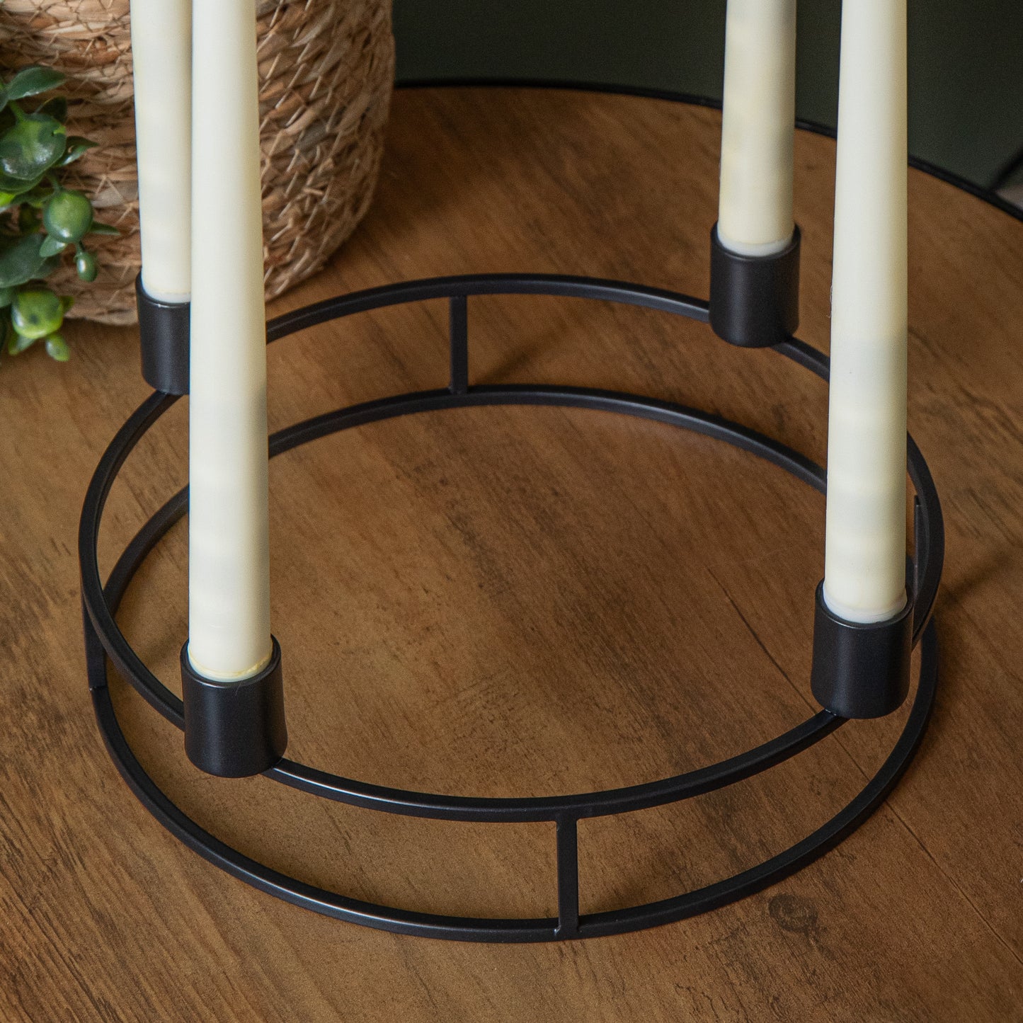 34cm Black Metal Candle Ring Holder with 4 Battery Powered LED Taper Candles