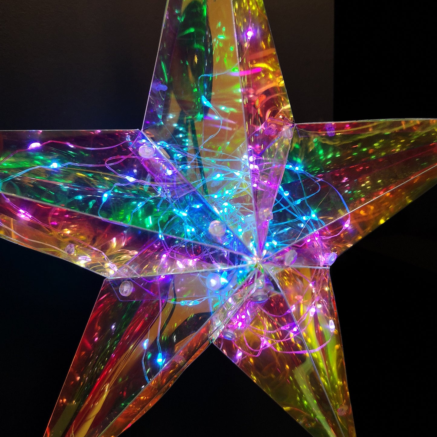 36cm Battery Operated Light up Hanging Christmas Dreamlight Star with 100 White LEDs