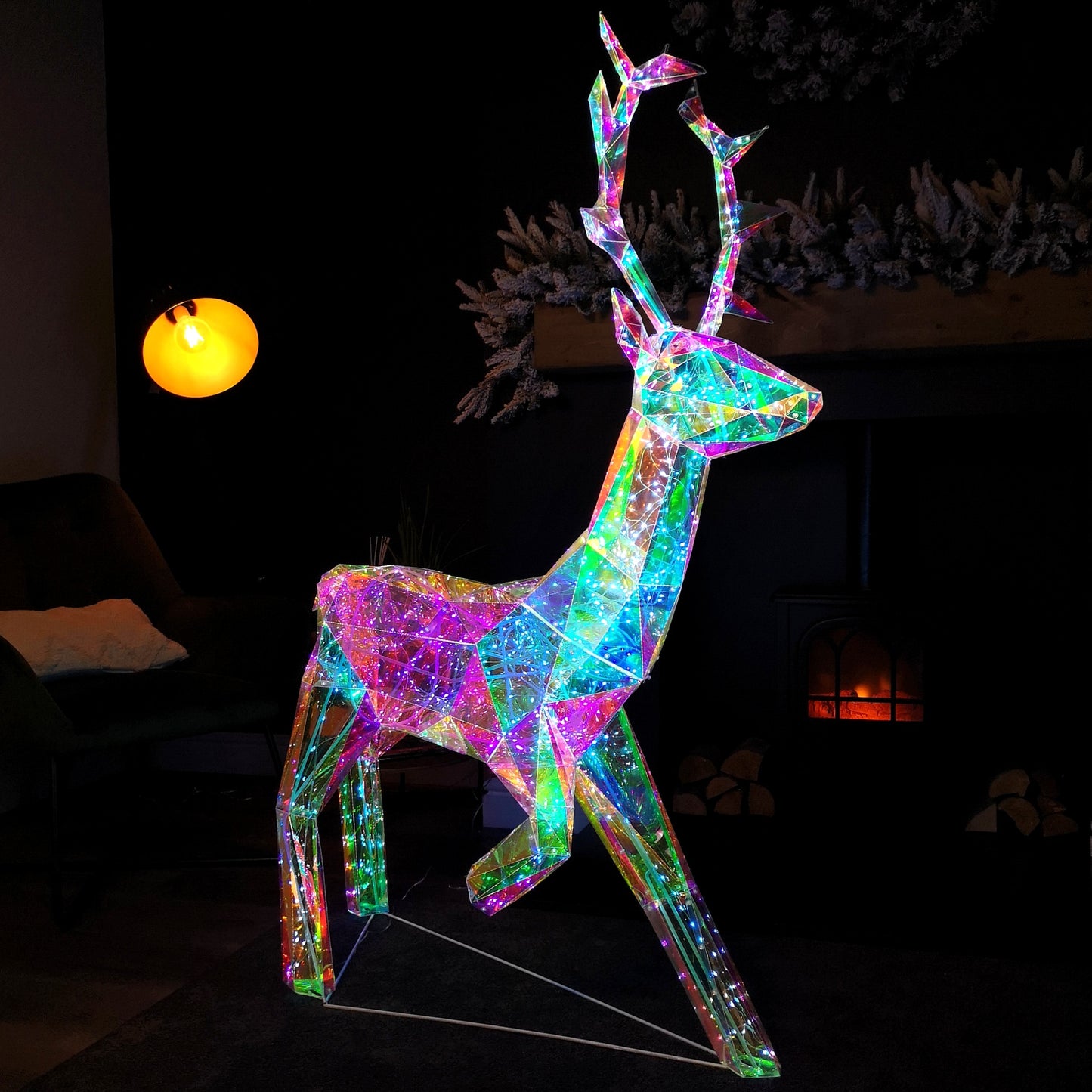 Factory Seconds: 1.4m Light up Standing Dreamlights Iridescent Christmas Stag with 600 White LEDs