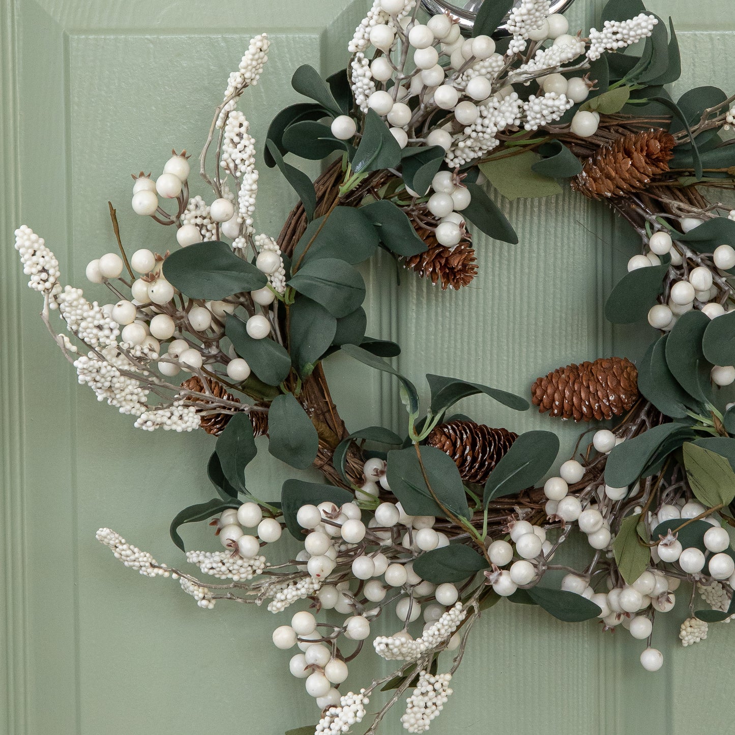 40cm Hanging Christmas Winter Berry Wreath with Seasonal Foliage