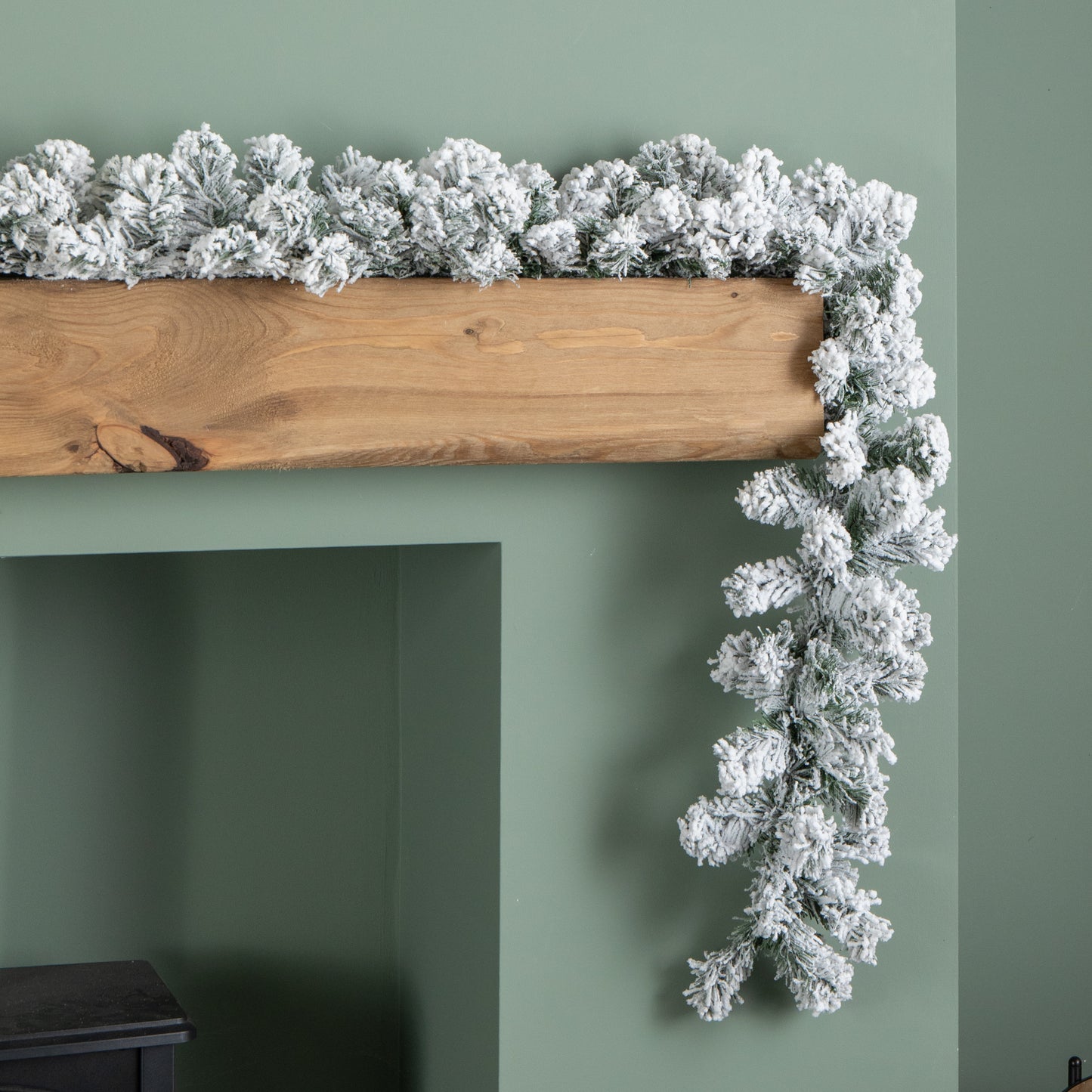 2.7m Imperial Snowy Christmas Garland with 180 Tips