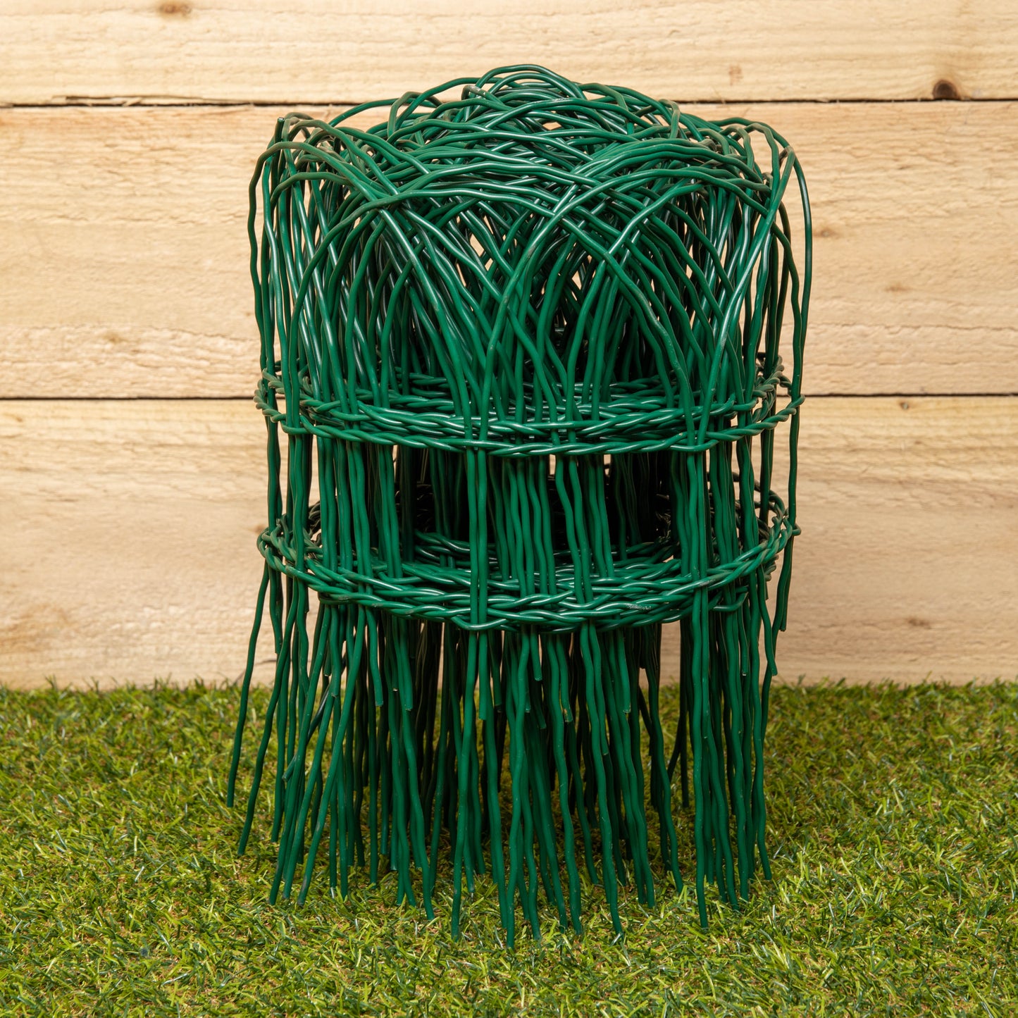 10m x 25cm Green PVC Coated Metal Garden Patio Border Fencing