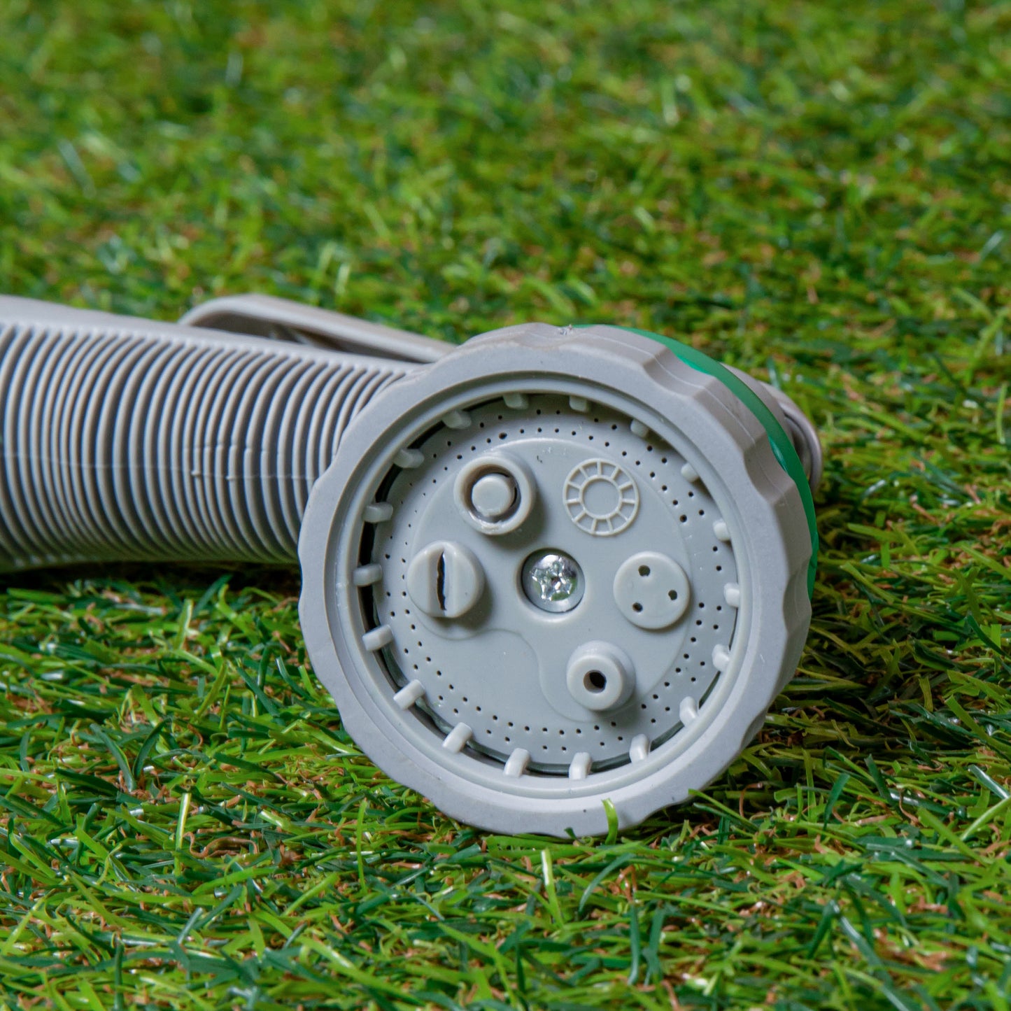 30m Reinforced Green Garden Hosepipe with Spray Gun Set